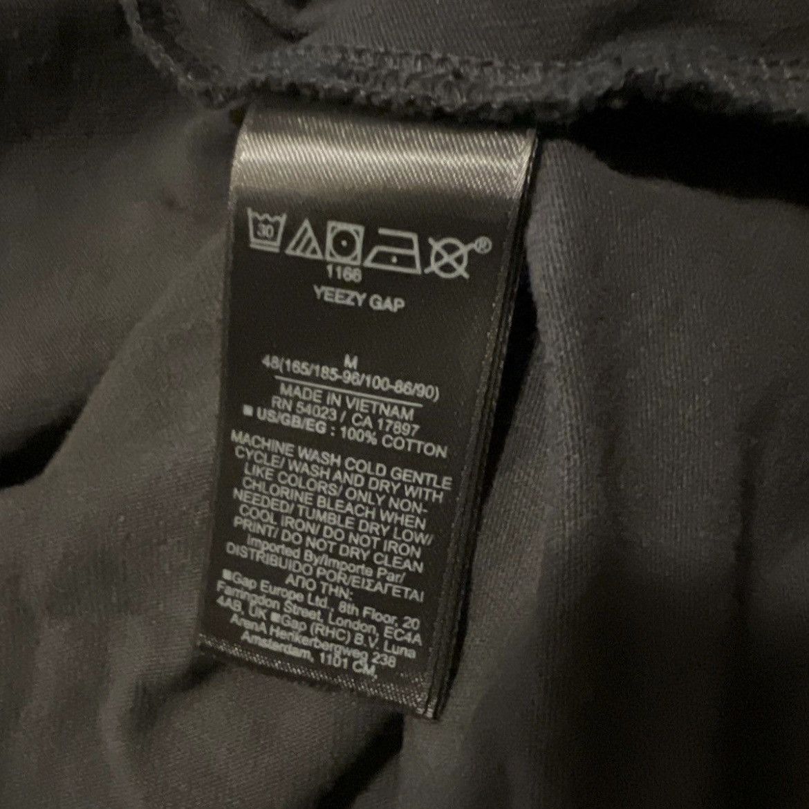 Balenciaga × Gap × Kanye West YZY GAP TEE Size US M / EU 48-50 / 2 - 4 Thumbnail