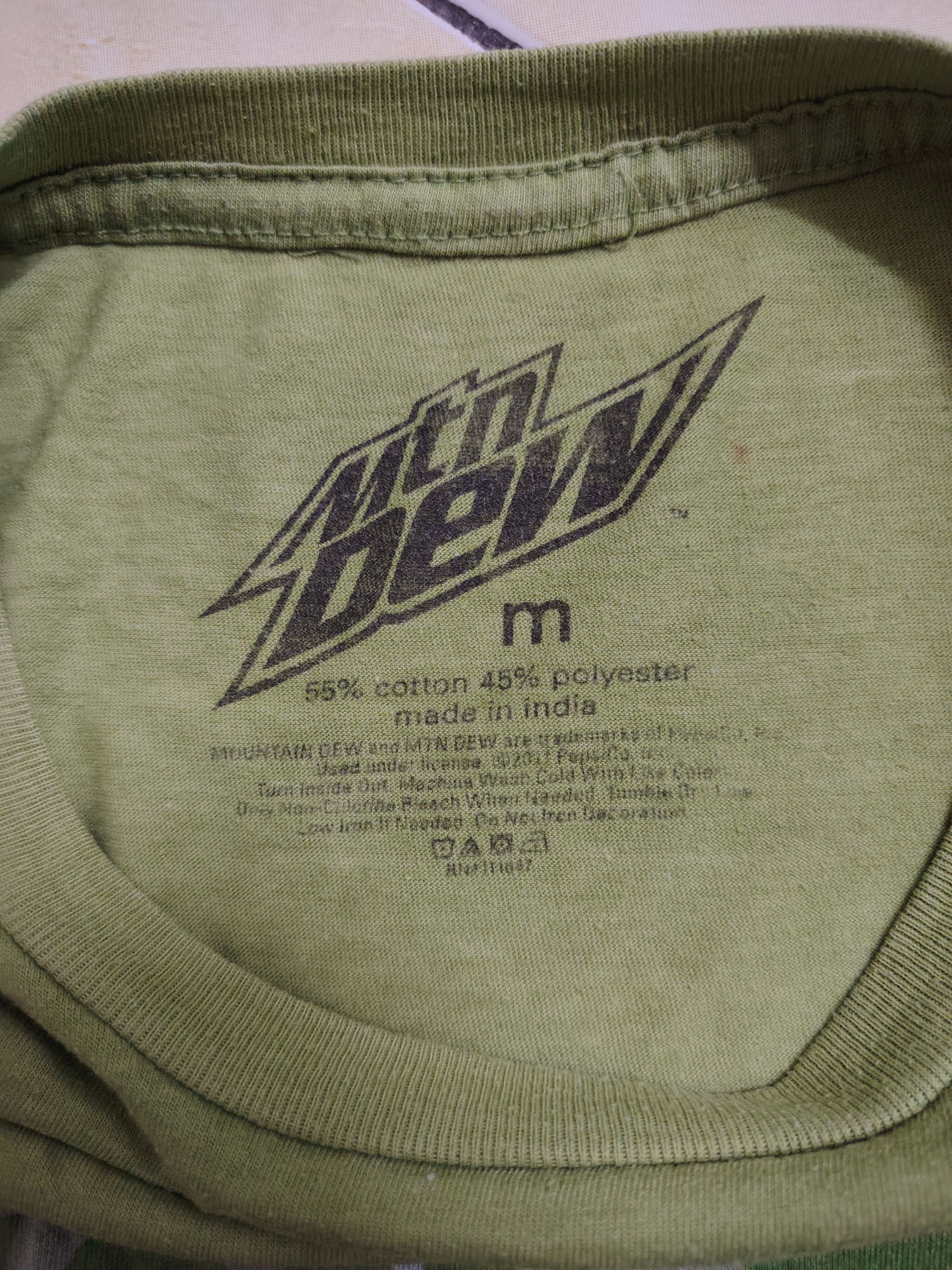 Mountain Dew MOUNTAIN DEW © PEPSICO. inc. Used Under Licence Size US M / EU 48-50 / 2 - 7 Thumbnail