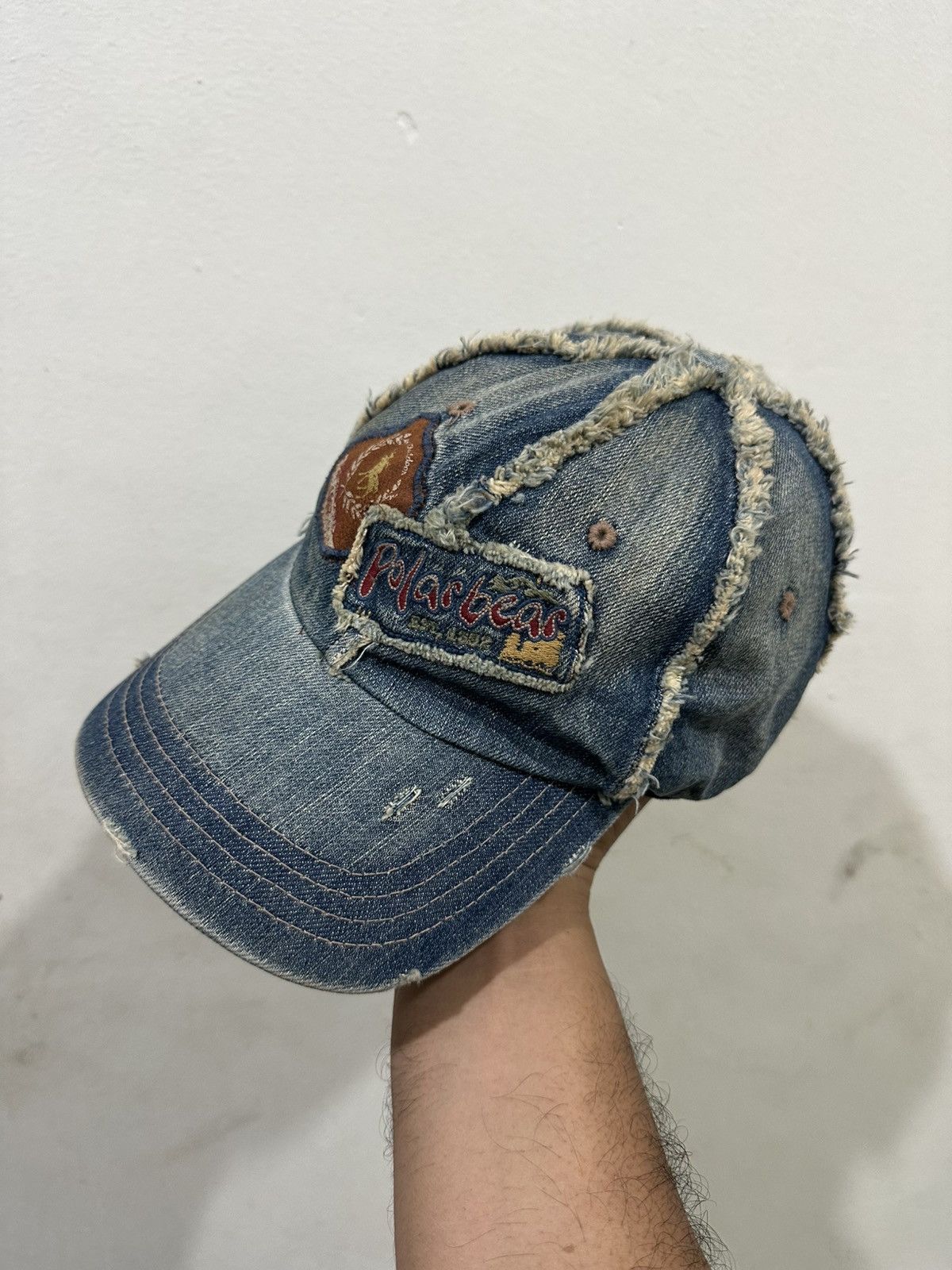 VTG Polarbear Distressed Hat