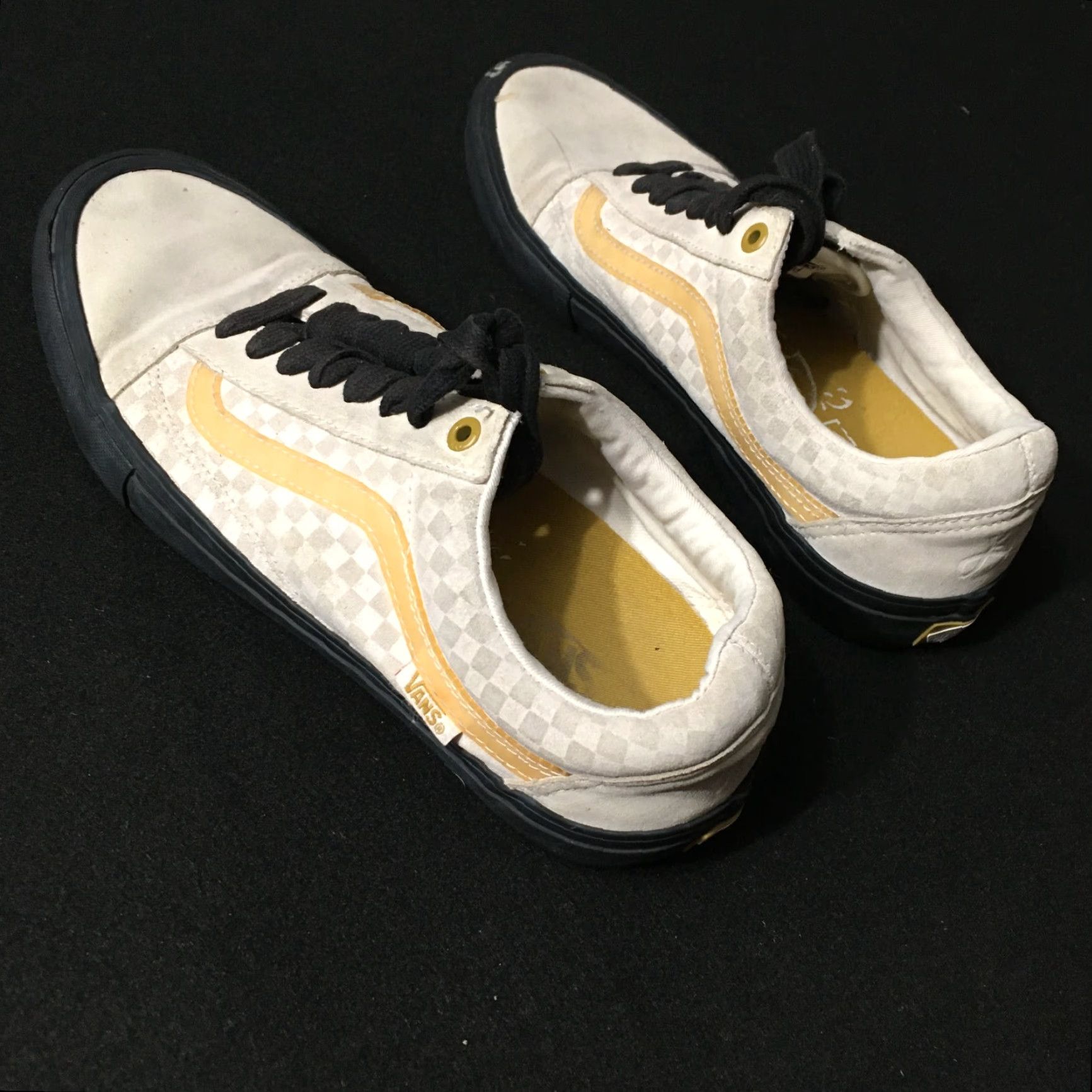 Vans Vans Off The Wall 500714 Low Top Lace Up Skateboard Shoes 9.0 Mens Sneakers Ivory Safety:None N/A Size US M / EU 48-50 / 2 - 4 Thumbnail