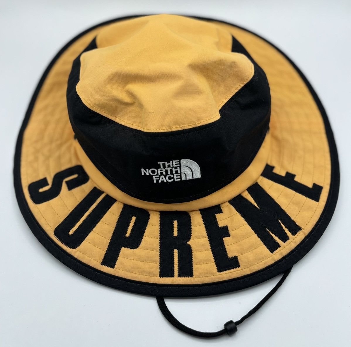 Supreme breeze hat on sale