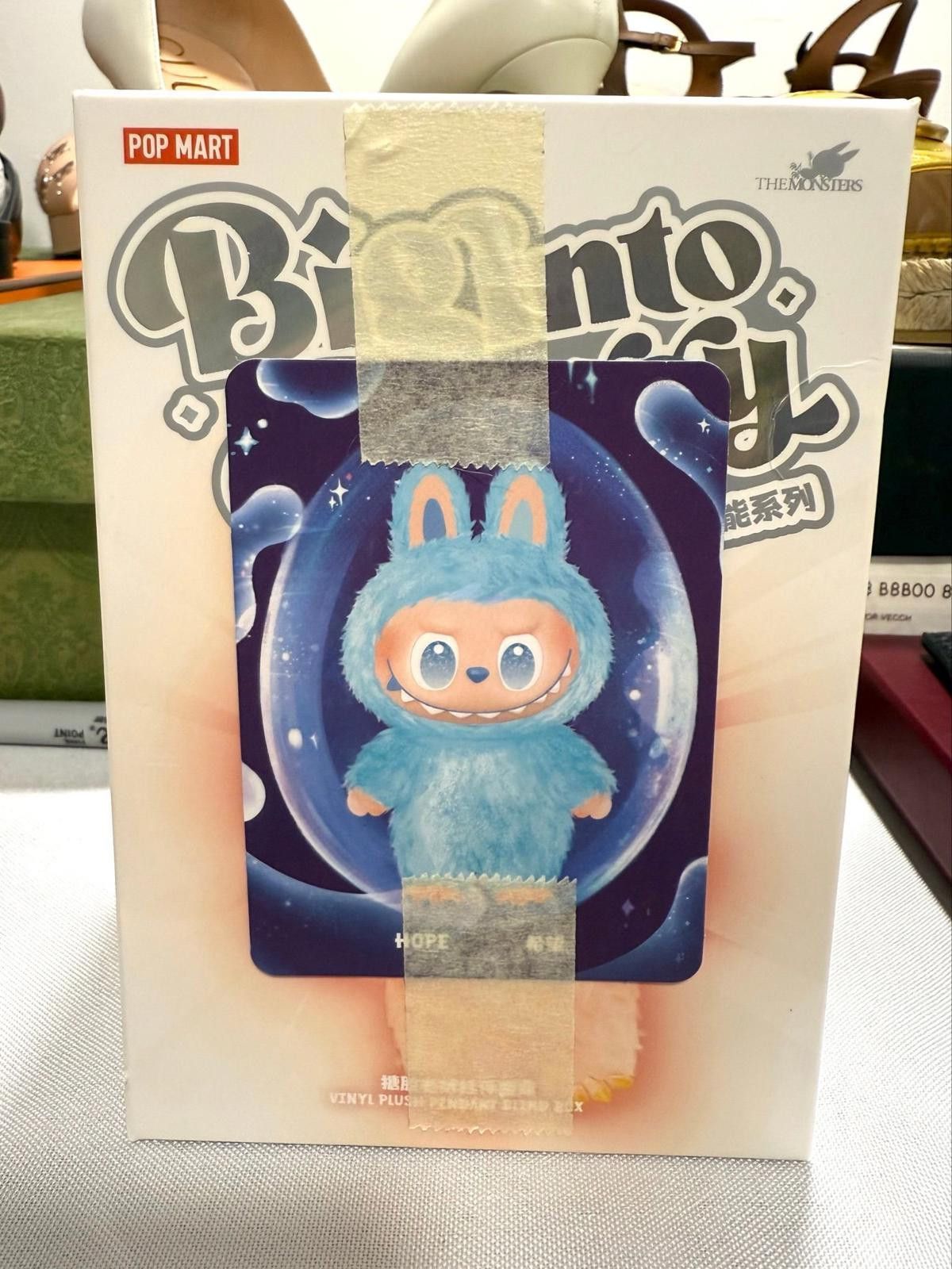 POP MART LABUBU V3 HOPE Size ONE SIZE - 2 Thumbnail