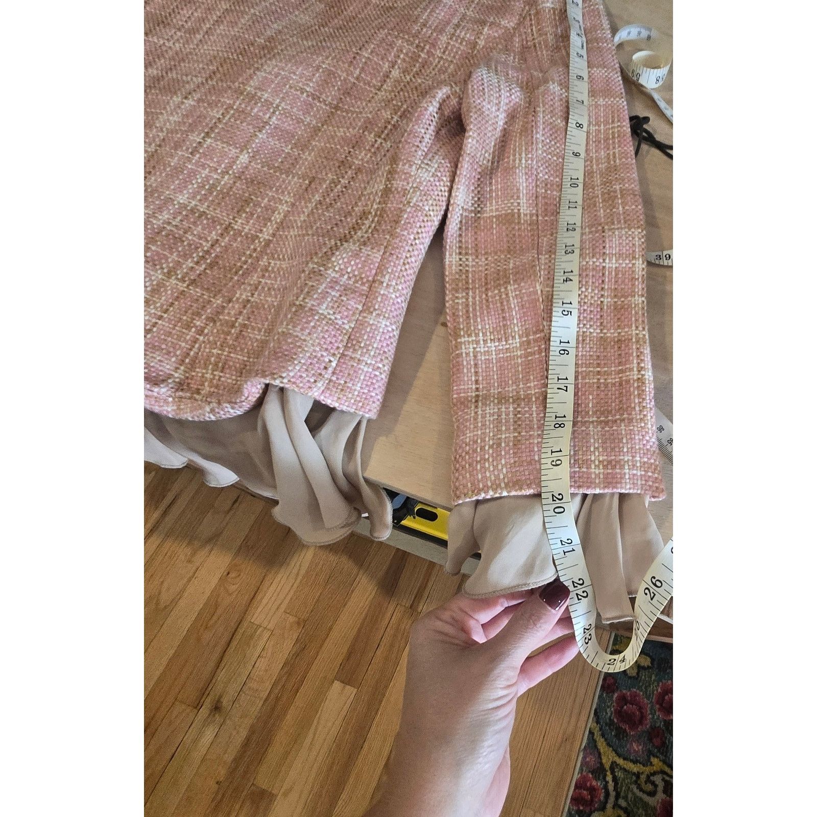 Bill Blass VTG Bill Blass Evening Separates sz 8 pink tweed silk ruffle Size M / US 6-8 / IT 42-44 - 12 Thumbnail