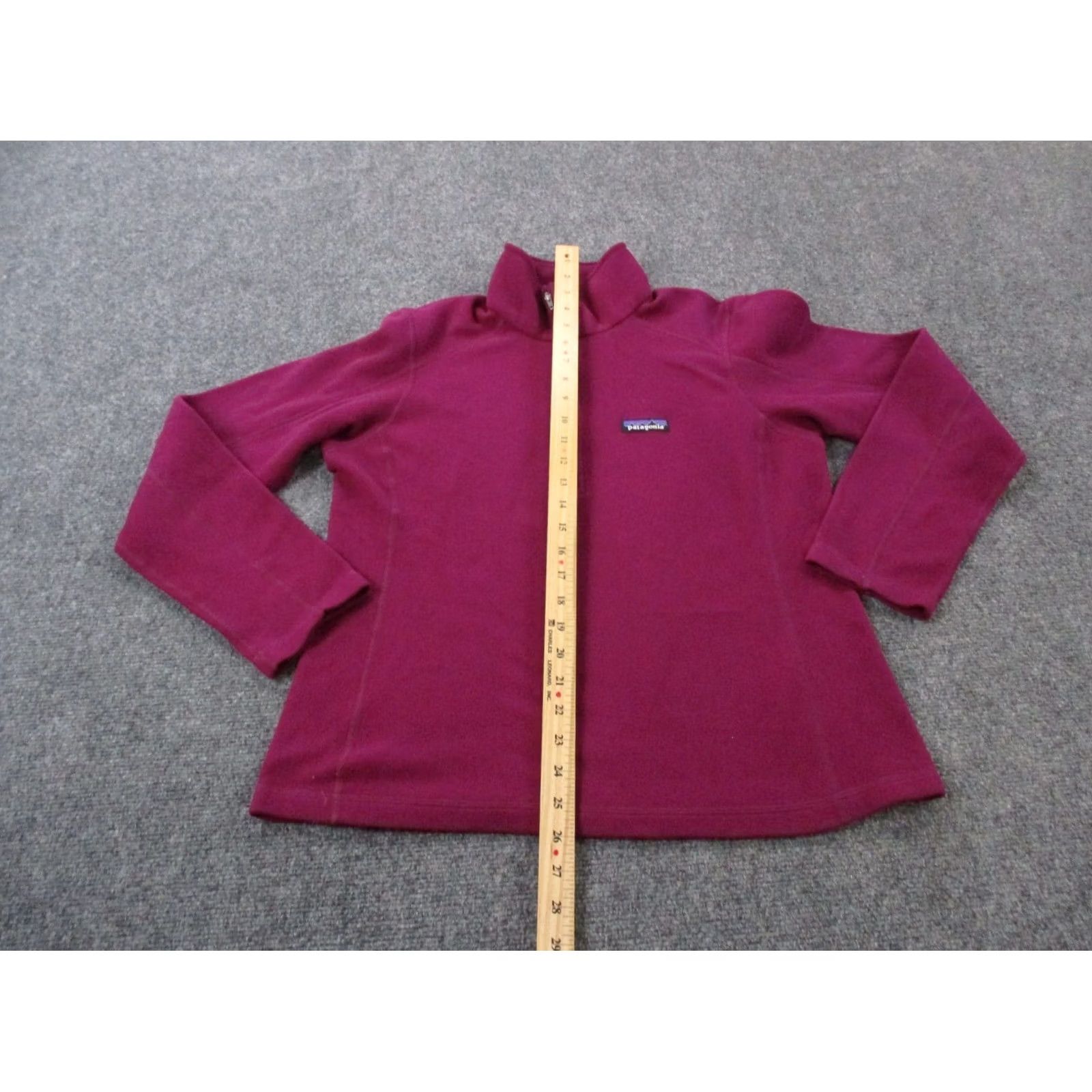 Patagonia Patagonia Jacket Women M Purple Fleece Outdoor Lightweight Windbreaker 1/4 Zip Regular Mens? Size M / US 6-8 / IT 42-44 - 3 Thumbnail