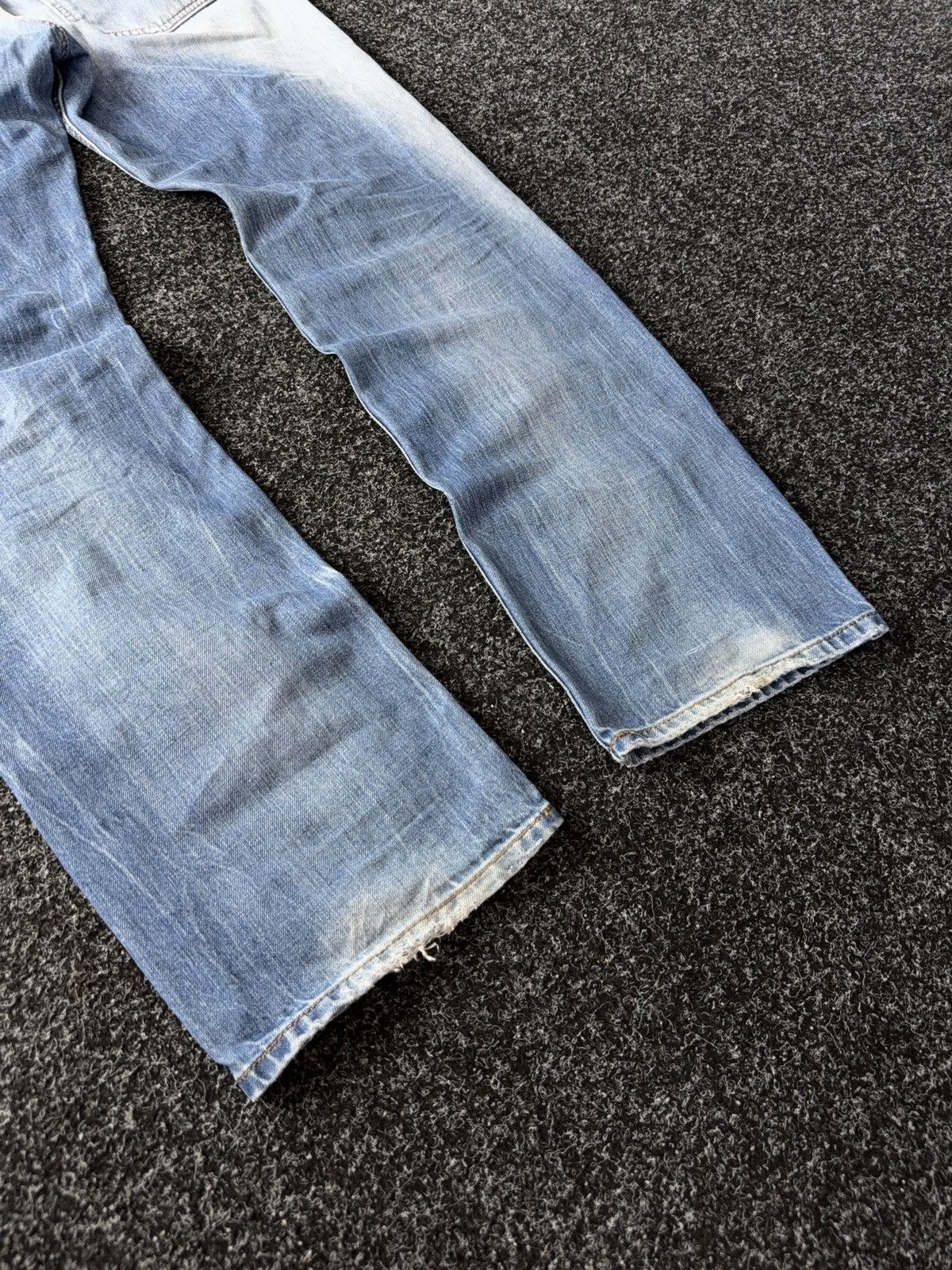 Diesel Vintage Y2K 00s Luxury Distressed Larkee jeans Denim pants Size US 34 / EU 50 - 11 Thumbnail