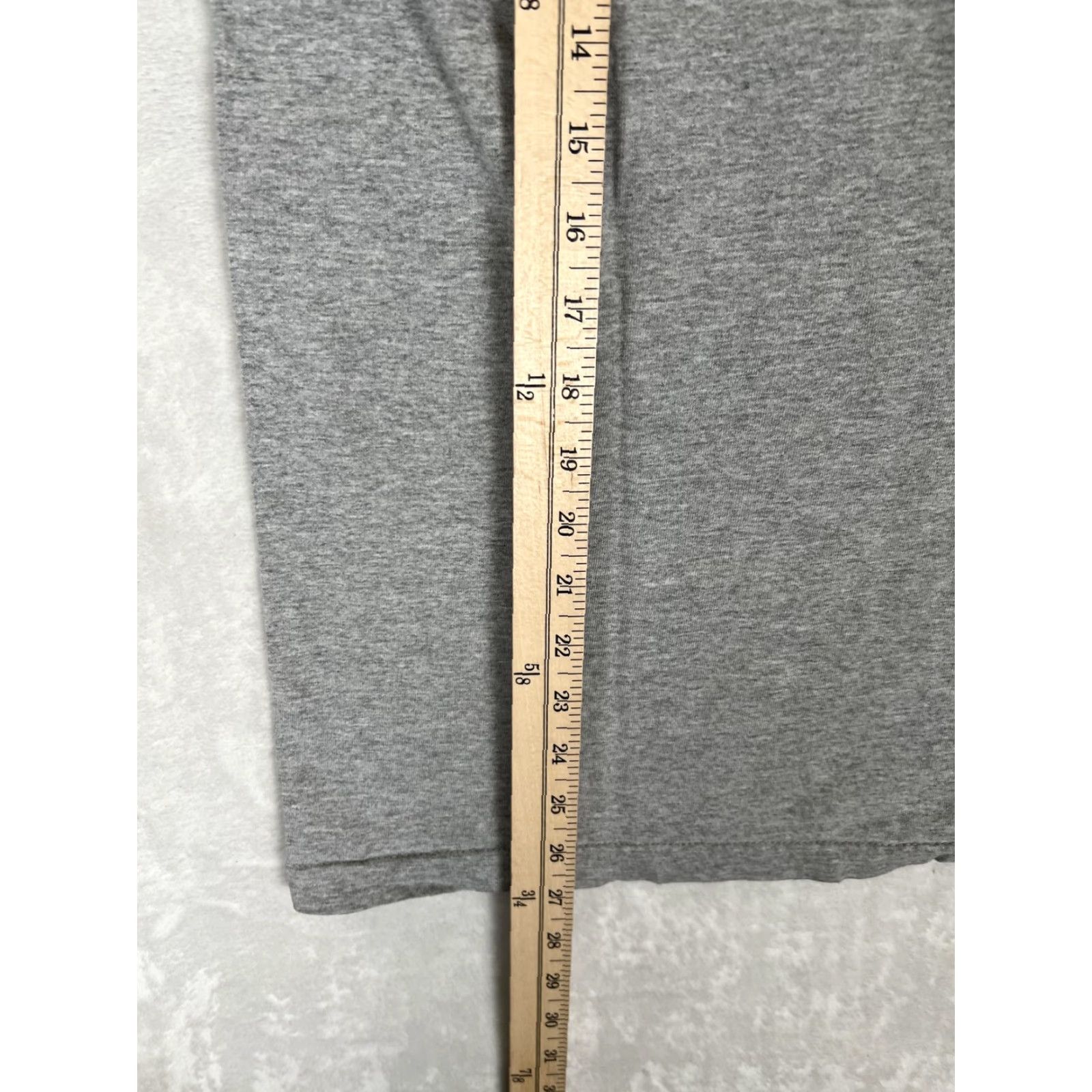 Mossimo VINTAGE Mossimo T-Shirt Mens M Ghost Graphic Print Gray Crew Neck Short Sleeve Size US M / EU 48-50 / 2 - 5 Thumbnail