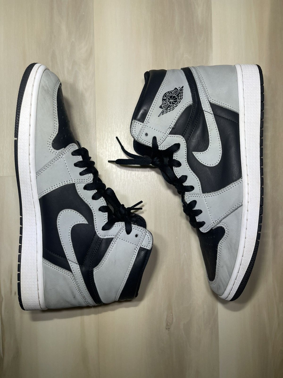 Jordan Brand Size 12 - Air Jordan 1 Retro OG High Shadow 2.0 Preowned Size US 12 / EU 45 - 3 Thumbnail