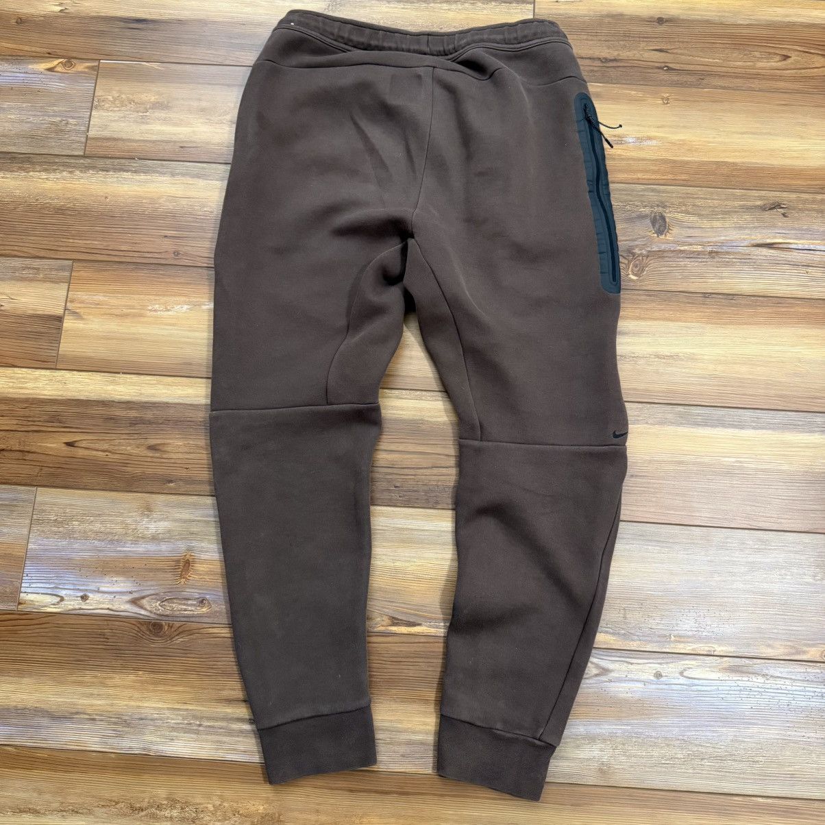 Nike Brown Nike Tech Fleece Sweatpants Joggers Size US 32 / EU 48 - 2 Thumbnail
