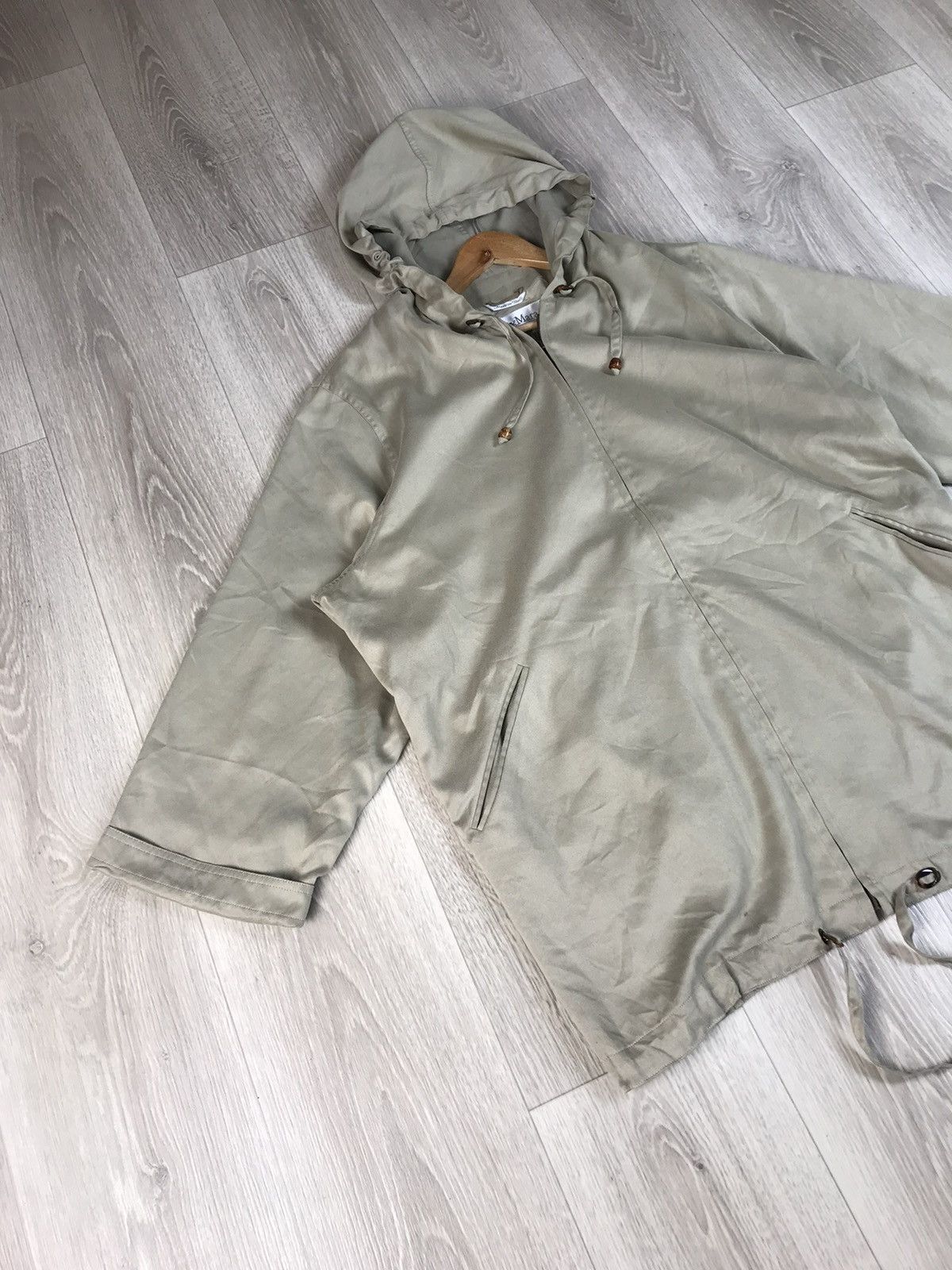 Max Mara Vintage Max Mara Oversize Light Jacket Size M / US 6-8 / IT 42-44 - 3 Thumbnail