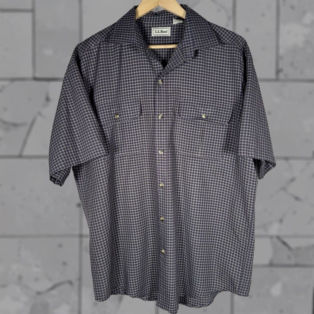 Vintage L.L. Bean Mens L Polyester Blend Plaid Short Sleeve Button Down Size Size US 33 - 1 Thumbnail