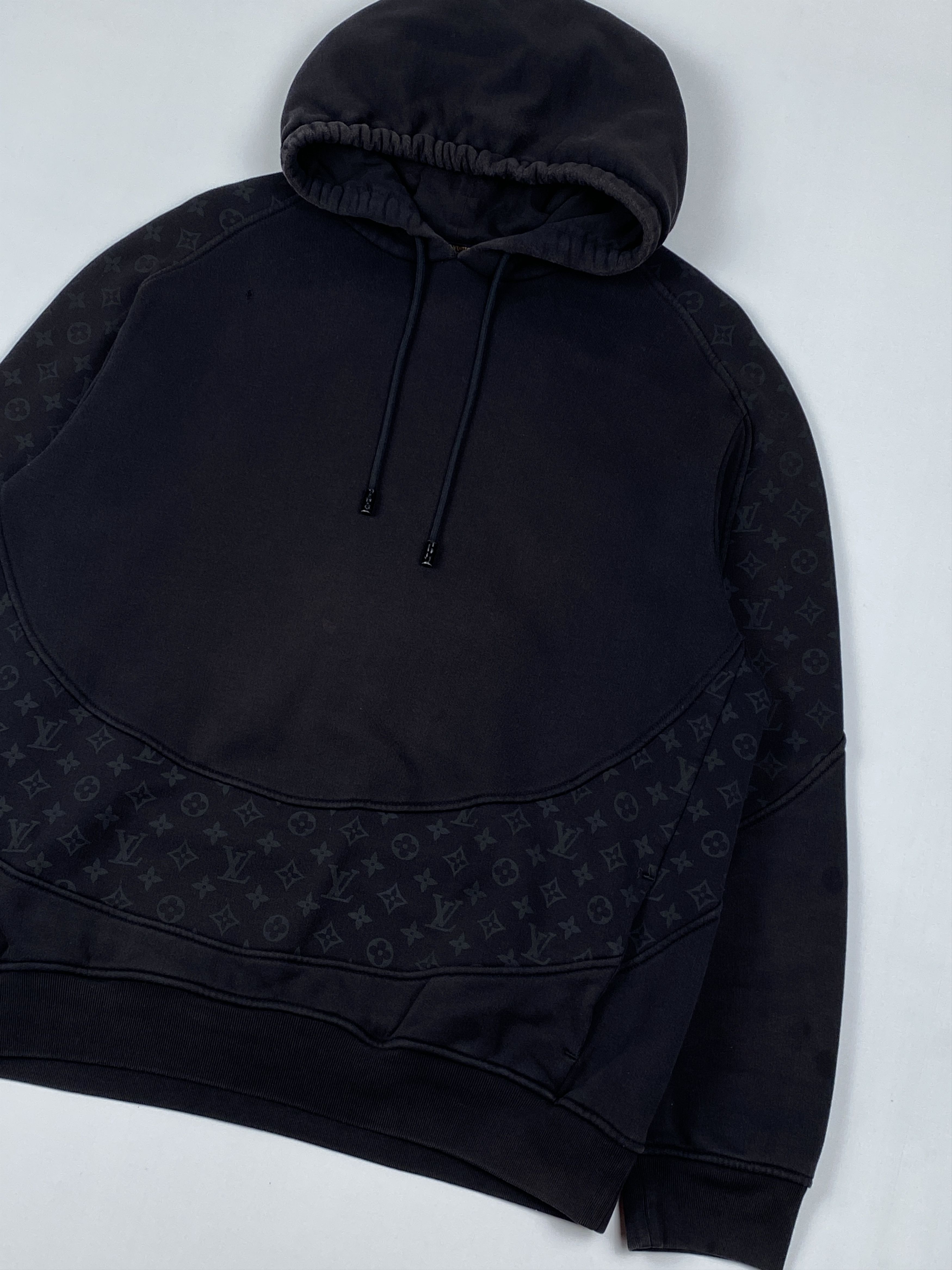 Louis Vuitton Virgil Abloh S/S 2021 Circle Cut Monogram Hoodie Size US XXL / EU 58 / 5 - 3 Thumbnail
