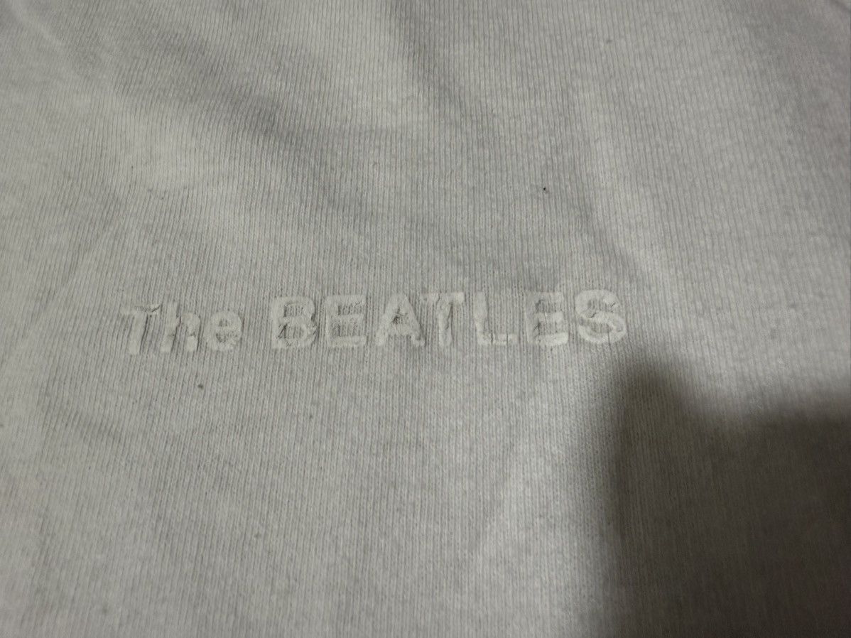 Band Tees × Vintage Vintage 90s the Beatles White Album 1999 T Shirt Size US XL / EU 56 / 4 - 5 Thumbnail