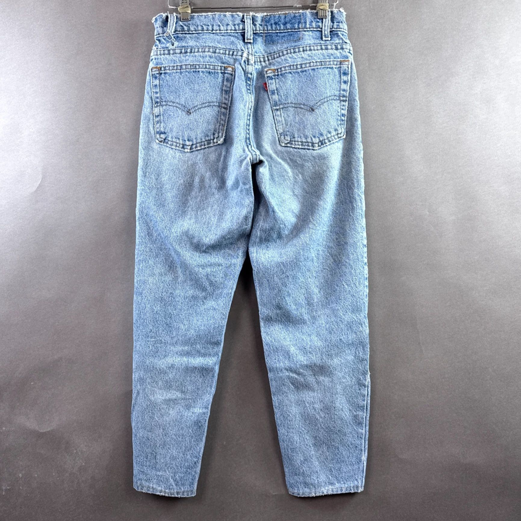 Levi's VINTAGE Levi's 550 Jeans Men 28x26 Blue Made USA Light 90s Relaxed Denim Tapered 5-Pocket Womens? Size US 28 / EU 44 - 3 Thumbnail