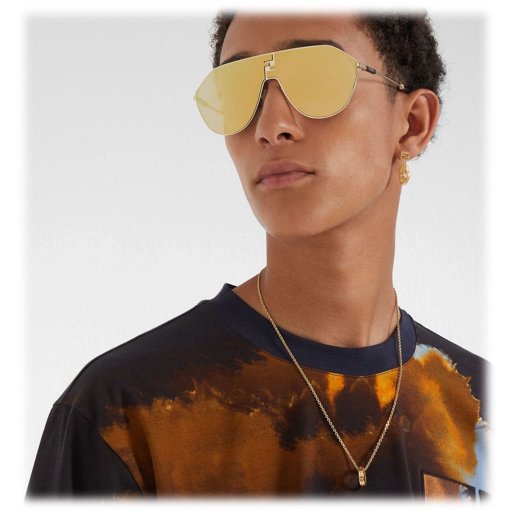 Fendi o1w1db10325 Size: OS / FOL547 Sunglasses in Gold Size ONE SIZE - 2 Thumbnail