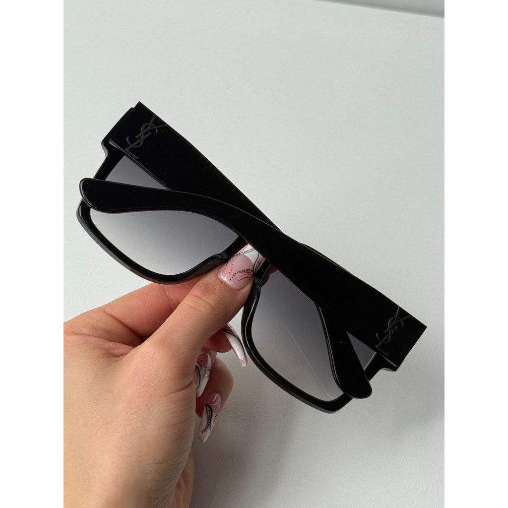 Saint Laurent Paris NEW Saint Laurent SL M9/F Black Square Oversized Sunglasses Size ONE SIZE - 2 Thumbnail
