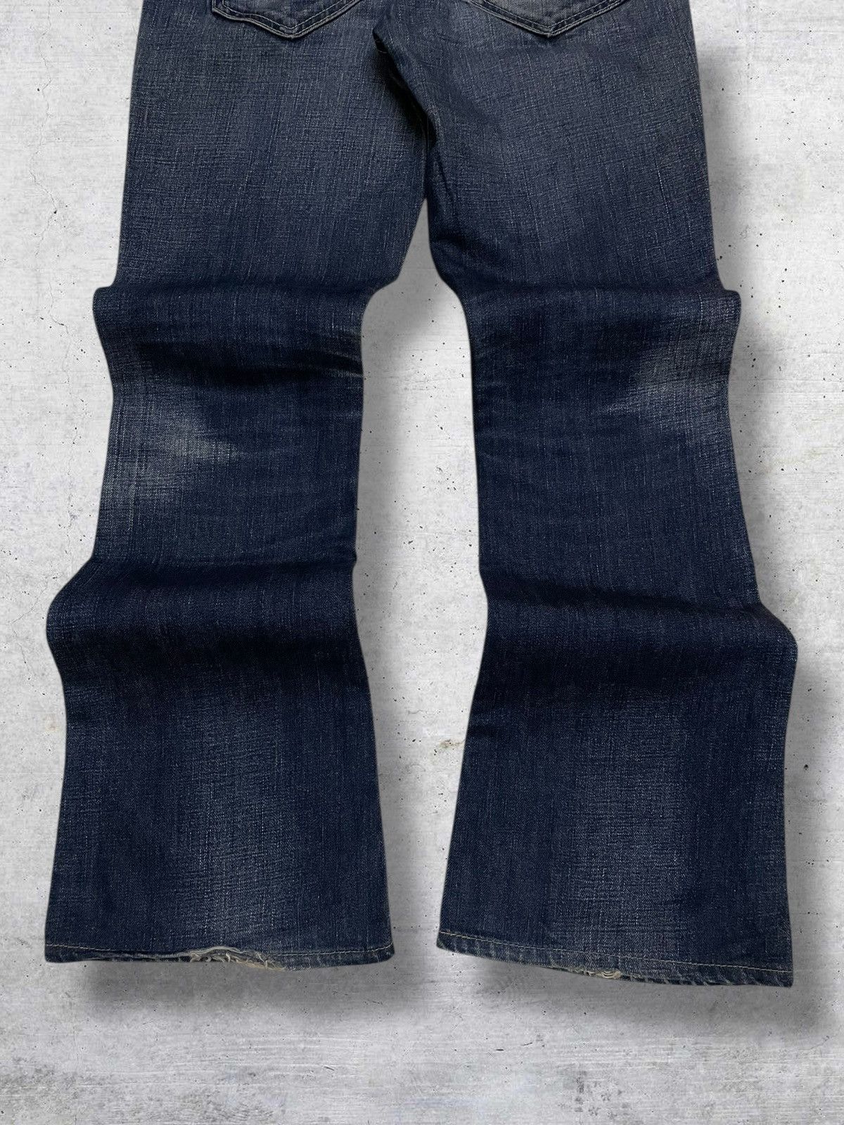 Levi's Vintage Clothing VINTAGE REDLOCK LEVIS USA DESIGNER 90S RIPPED FLARE DENIM Size US 28 / EU 44 - 10 Thumbnail