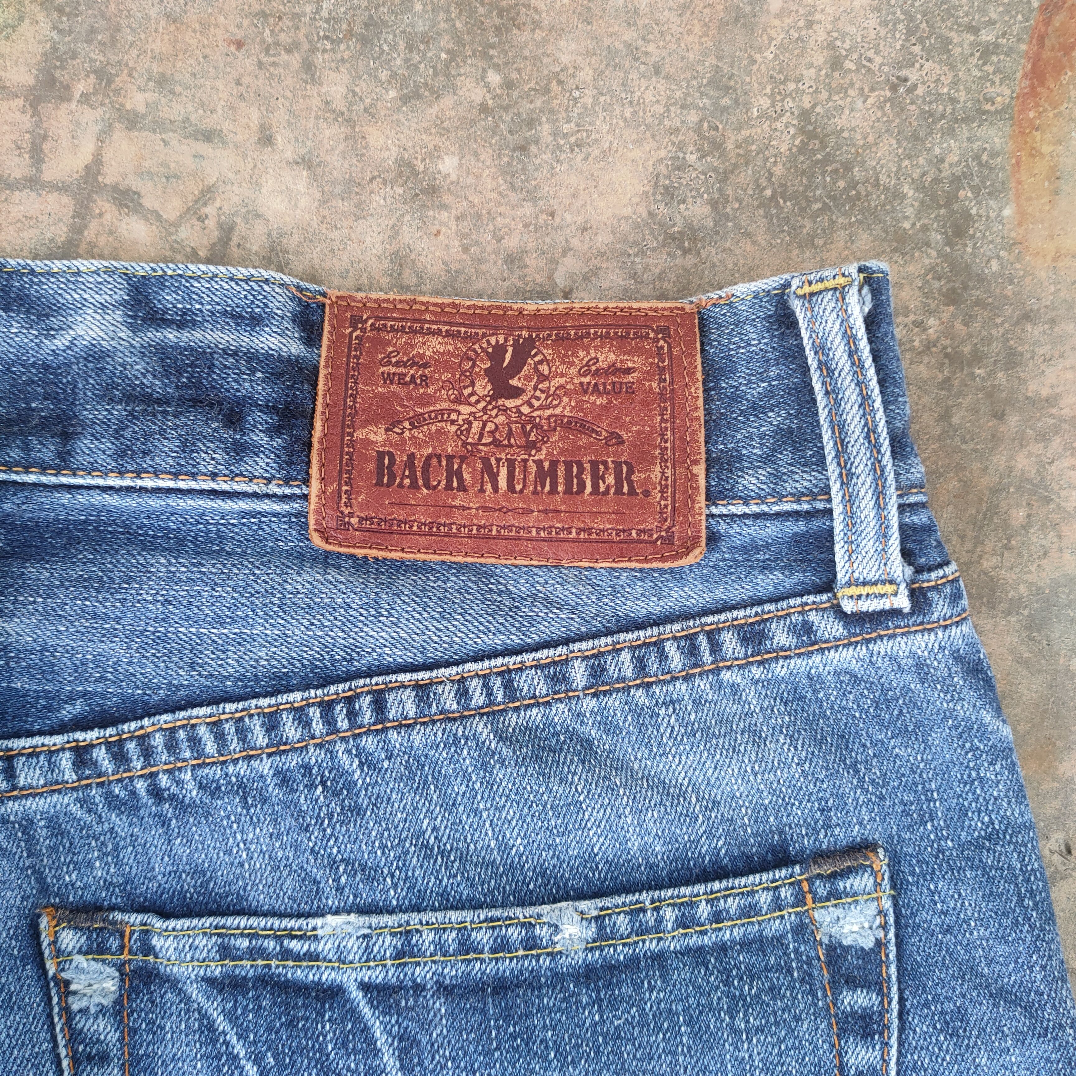 Jean W33 VINTAGE B.NUMBER FADED DISTRESSED RIPPED JEAN PANTS Size US 33 - 12 Thumbnail