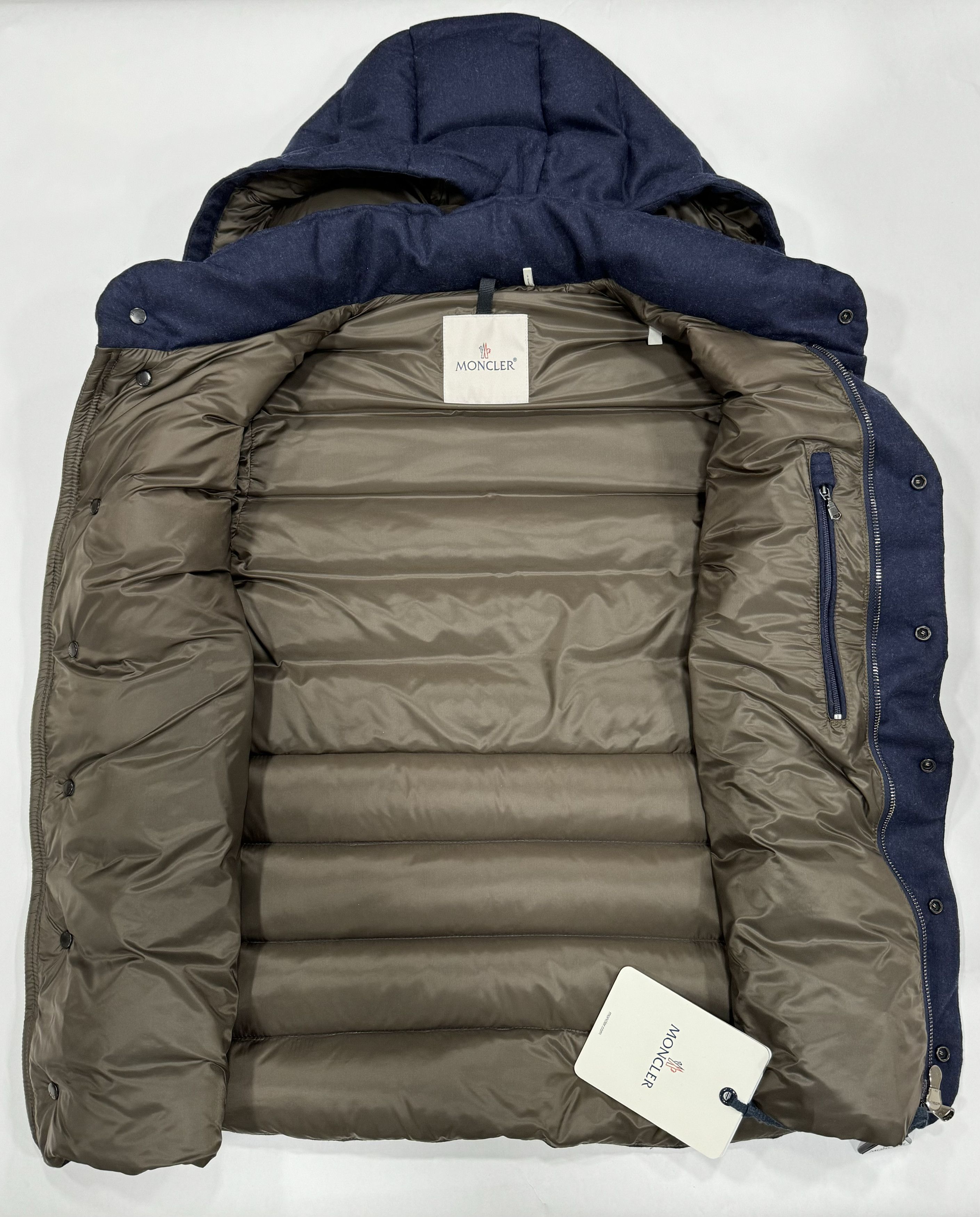 Moncler Jean Christophe Size US L / EU 52-54 / 3 - 7 Thumbnail