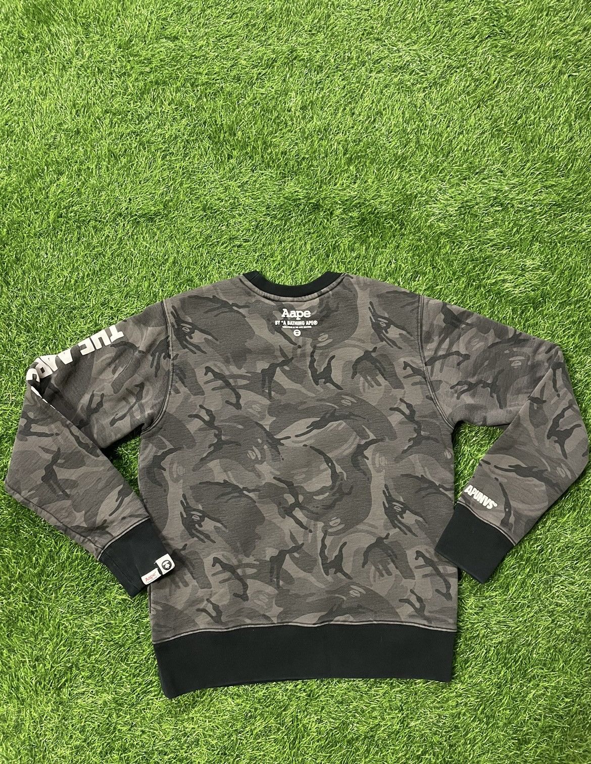 Aape Aape By A Bathing Ape Bape Crewneck Size Small Size US S / EU 44-46 / 1 - 2 Thumbnail