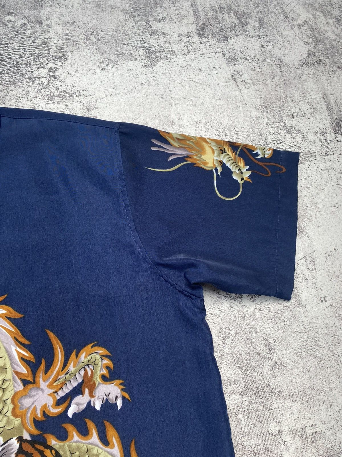 Rap Tees Vintage Rare 90S Dnon Jeans Japanese Dragon Shirt Size US XL / EU 56 / 4 - 7 Thumbnail
