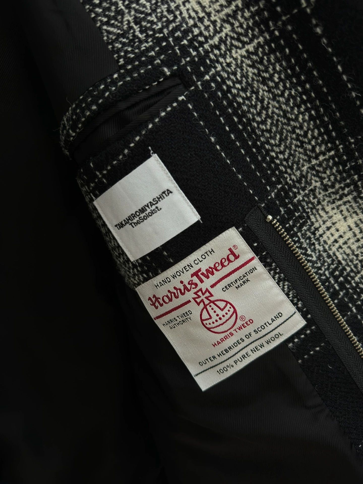 Takahiromiyashita The Soloist. TAKAHIROMIYASHITA oversized jacket size 52 Size US L / EU 52-54 / 3 - 6 Thumbnail