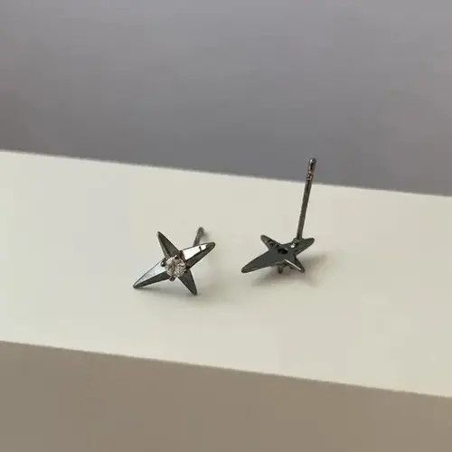 Designer × Other Small Mini Star Stud Earrings for Men Women,CZ Star Earrings Size ONE SIZE - 3 Thumbnail