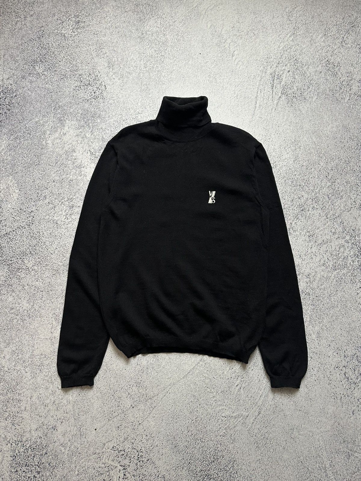 Versace Vintage Versace Versus Black sweater Size US M / EU 48-50 / 2 - 1 Thumbnail