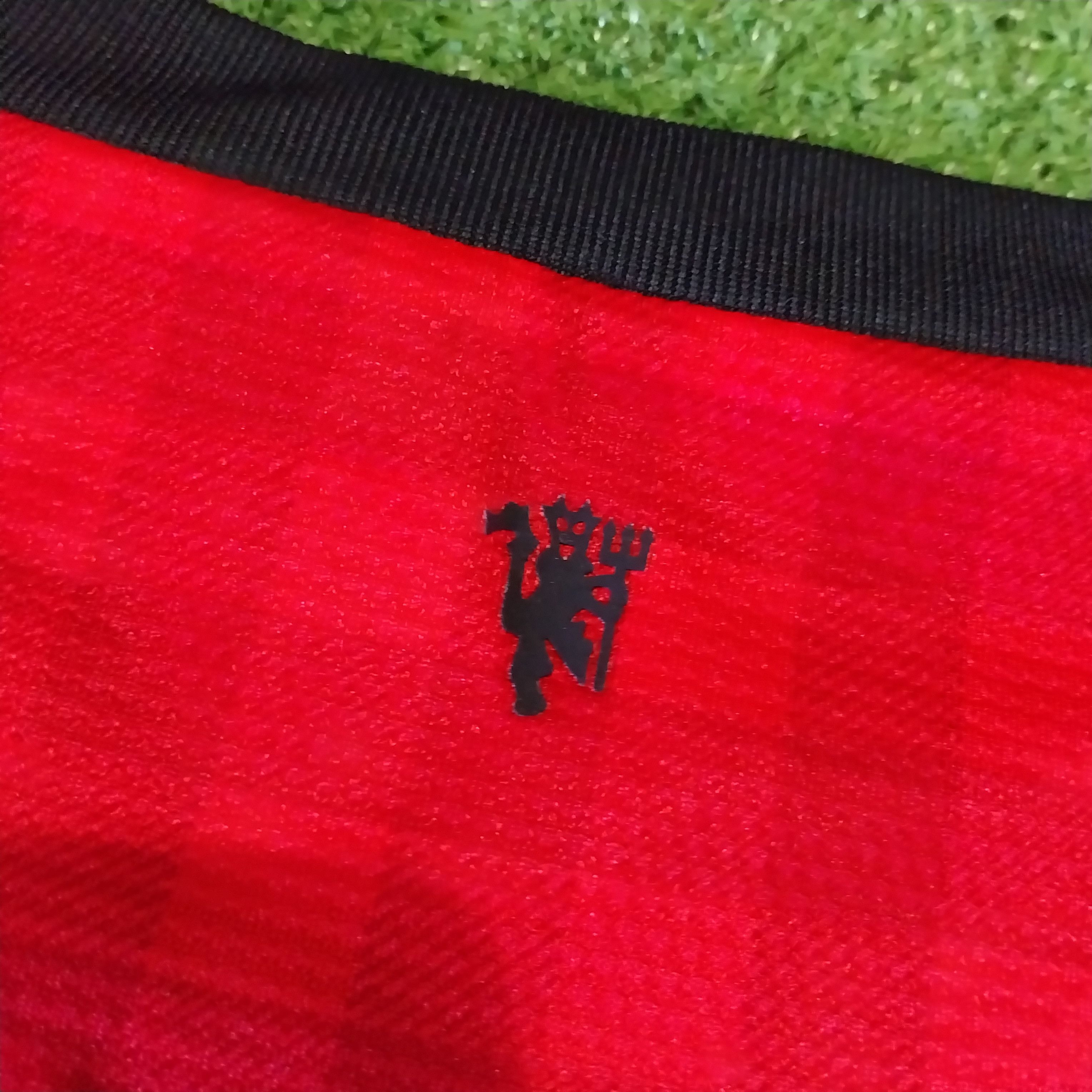 Nike Manchester united home 2012 robin van persie jersey football Size US M / EU 48-50 / 2 - 9 Thumbnail