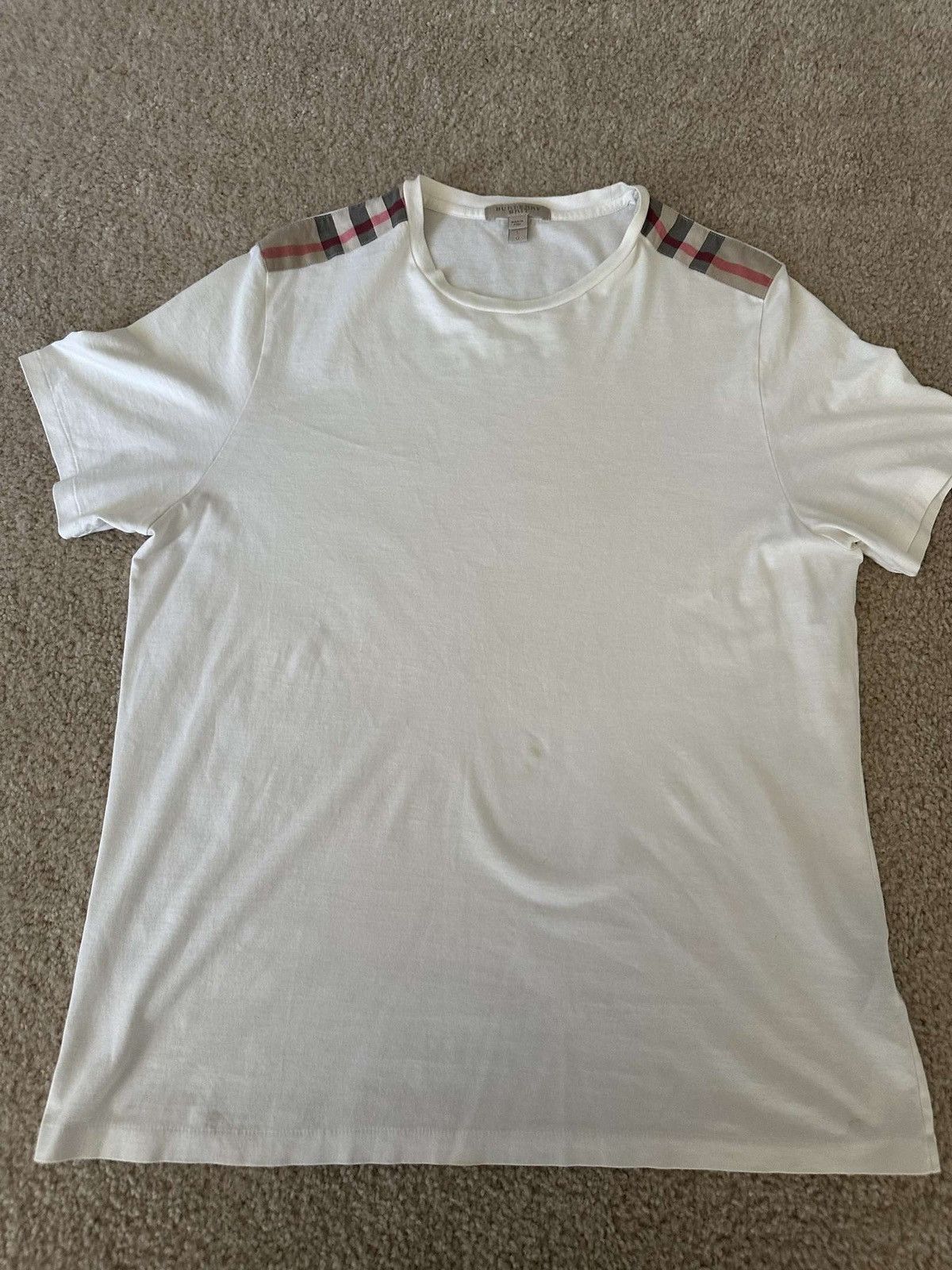 Burberry Burberry Brit Shoulder Plaid White T shirt Size L | Grailed