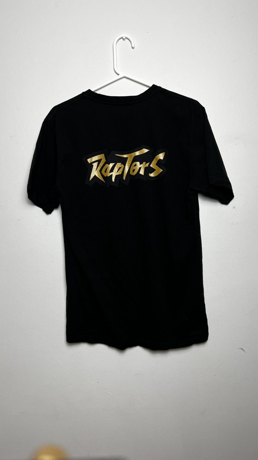 Mitchell & Ness × NBA × Nike Black/Gold Mitchell&Ness Raptors Tee Size US L / EU 52-54 / 3 - 2 Thumbnail