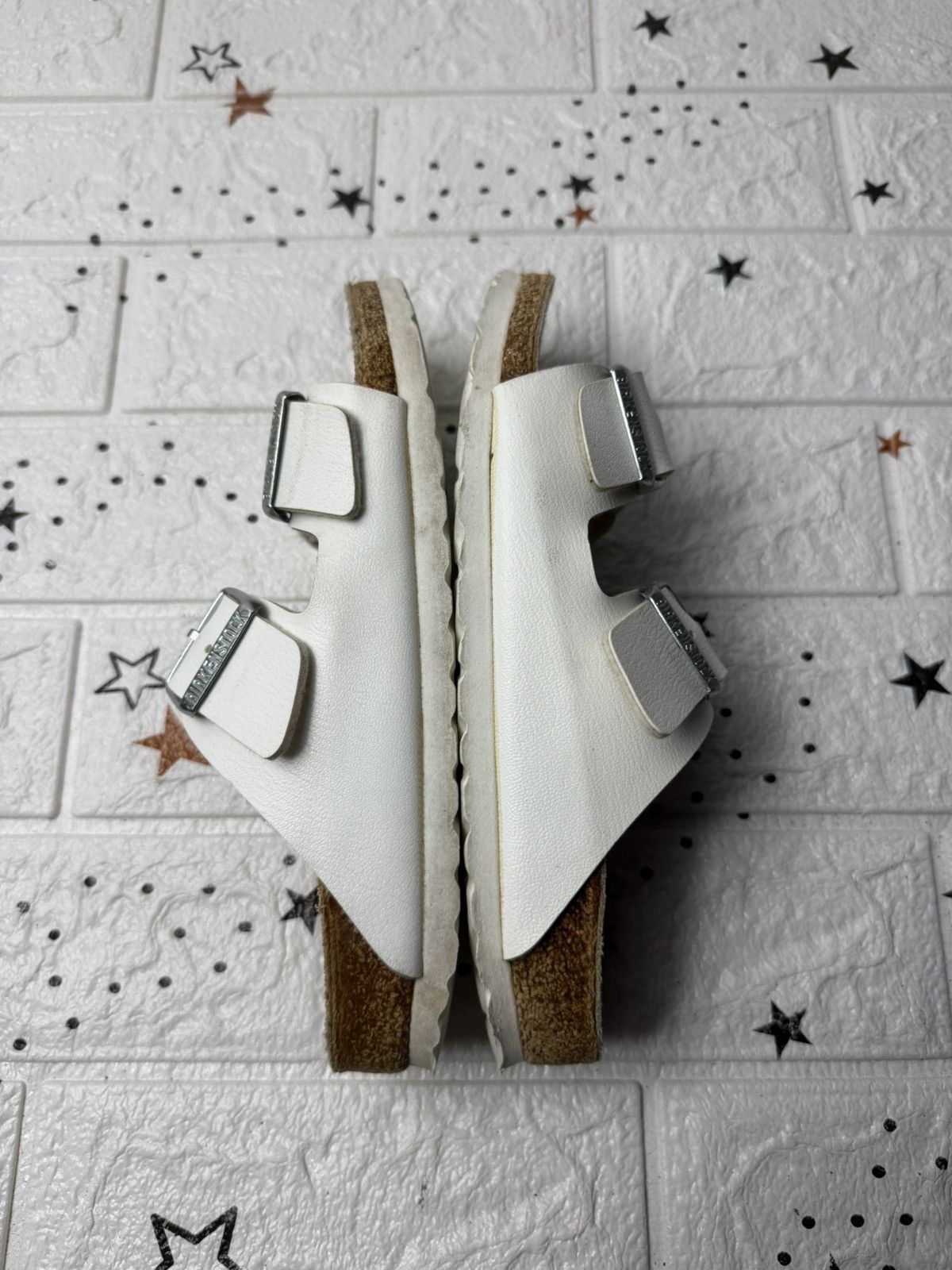 Birkenstock BIRKENSTOCK US7 UK4 EUR37 Women's Flip Flop White Size US 7 / IT 37 - 5 Thumbnail