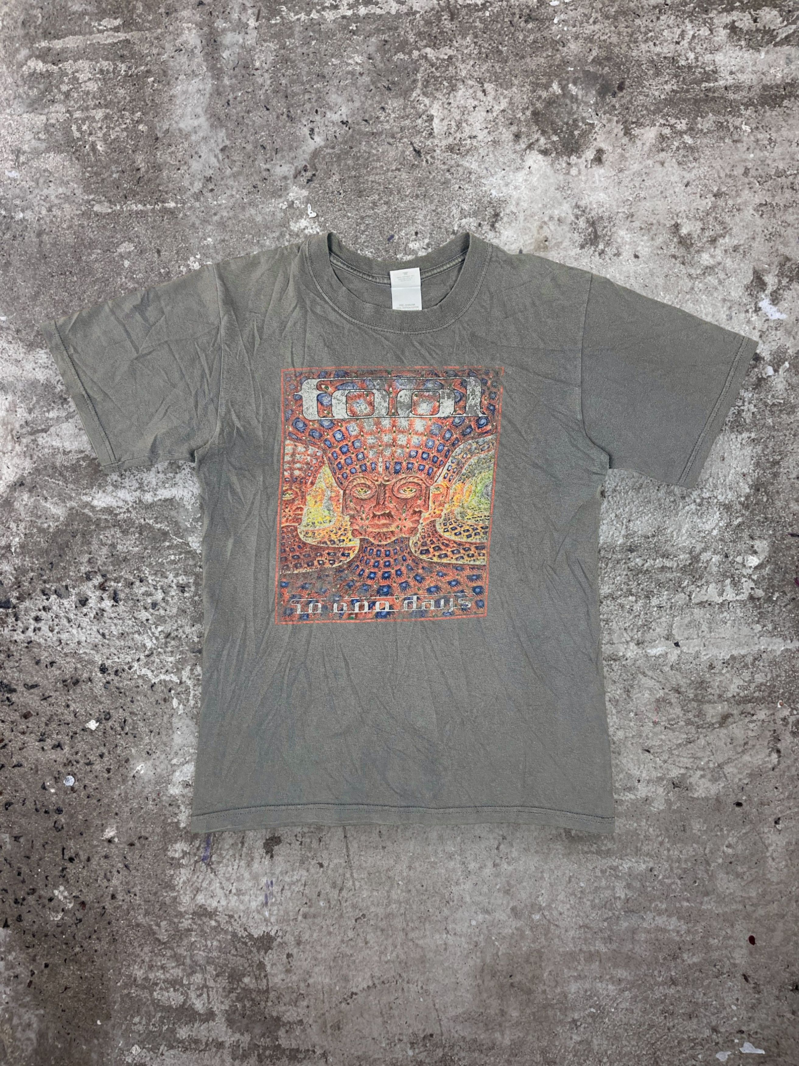 Band Tees 2006 ARCHIVE TOOL 10,000 DAYS RARE SUNFADED BOXY TEE - № 223 Size US S / EU 44-46 / 1 - 10 Thumbnail