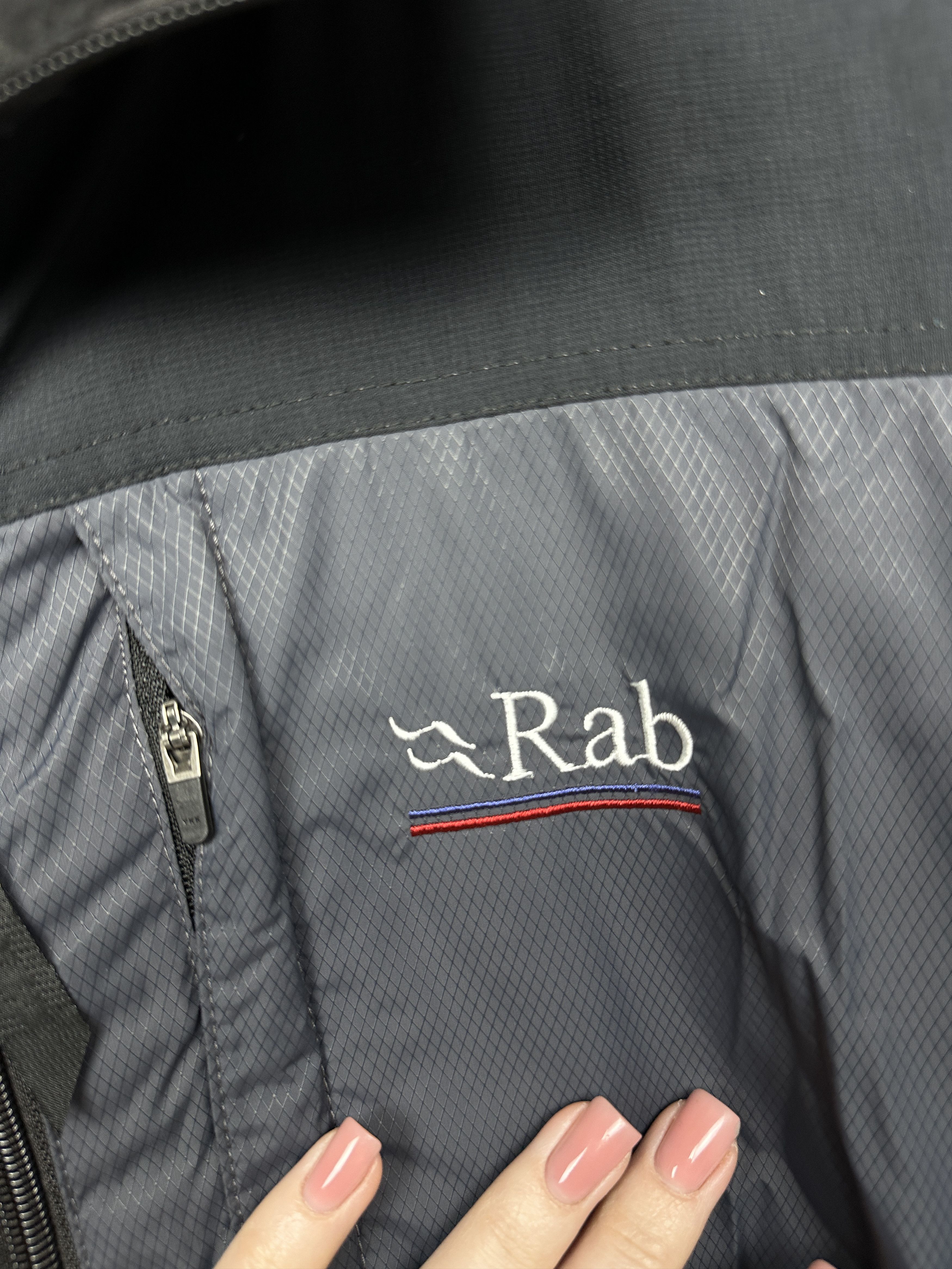 Rab Rab Active Pertex Vintage Mens Jacket Size US L / EU 52-54 / 3 - 3 Thumbnail