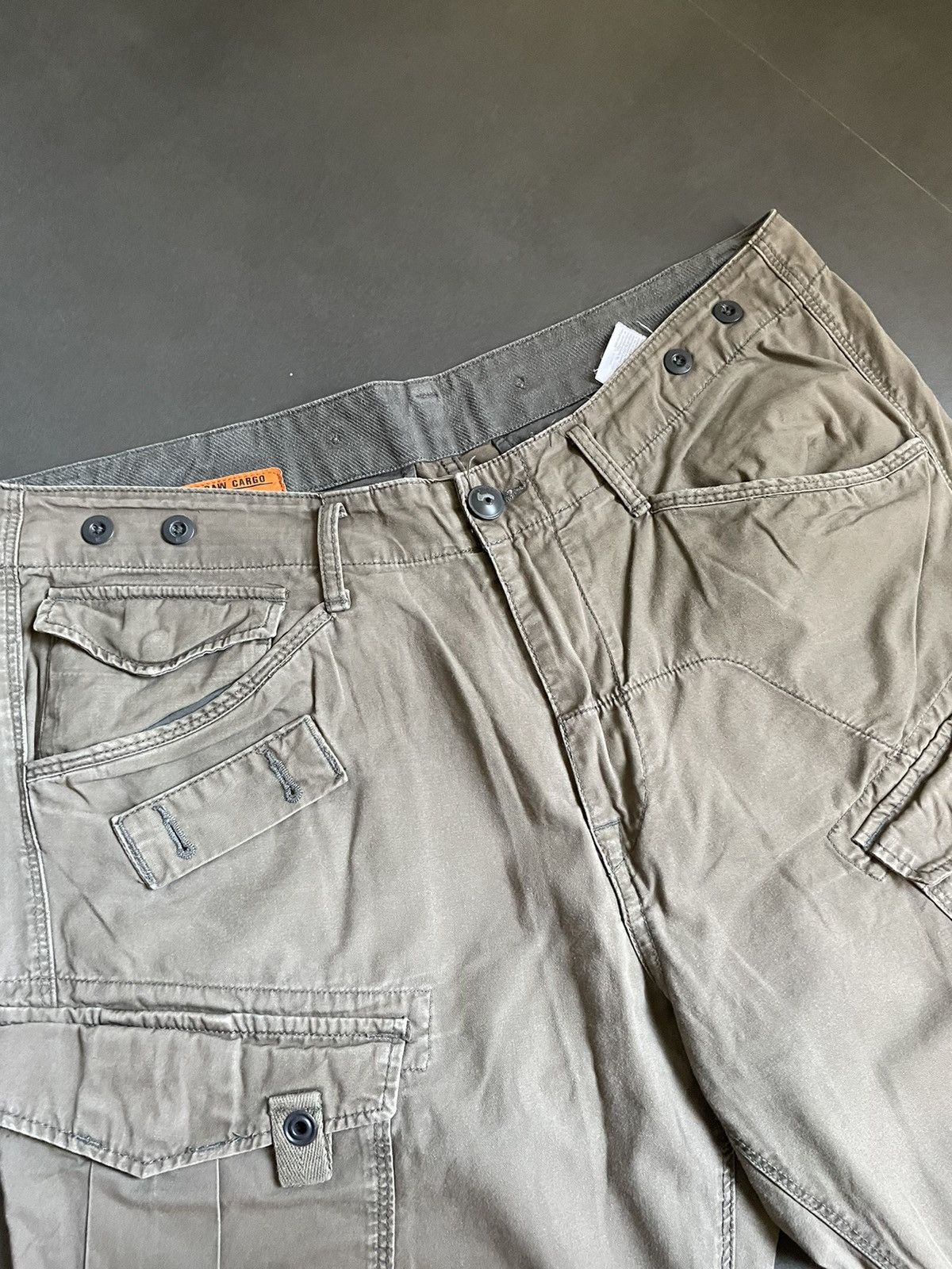 20471120 × G-Star × Vintage G-Star Raw Faded Flared Cargo Work Pants Y2K Carhartt style Size US 33 - 4 Thumbnail