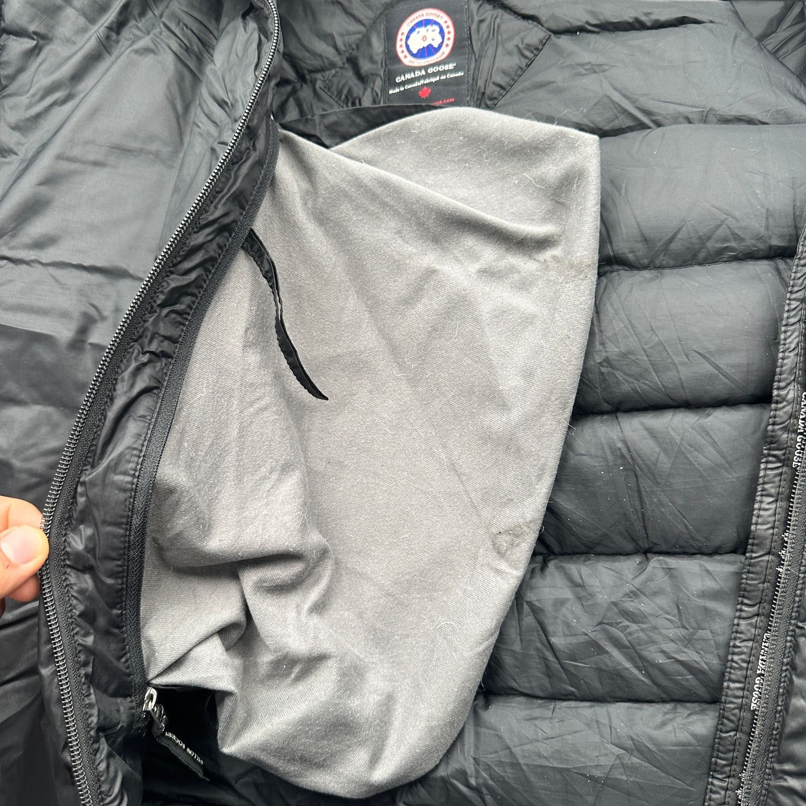 Canada Goose Canada Goose Lodge Jacket 5056M Black Mens Small PATCHED Size US S / EU 44-46 / 1 - 17 Thumbnail