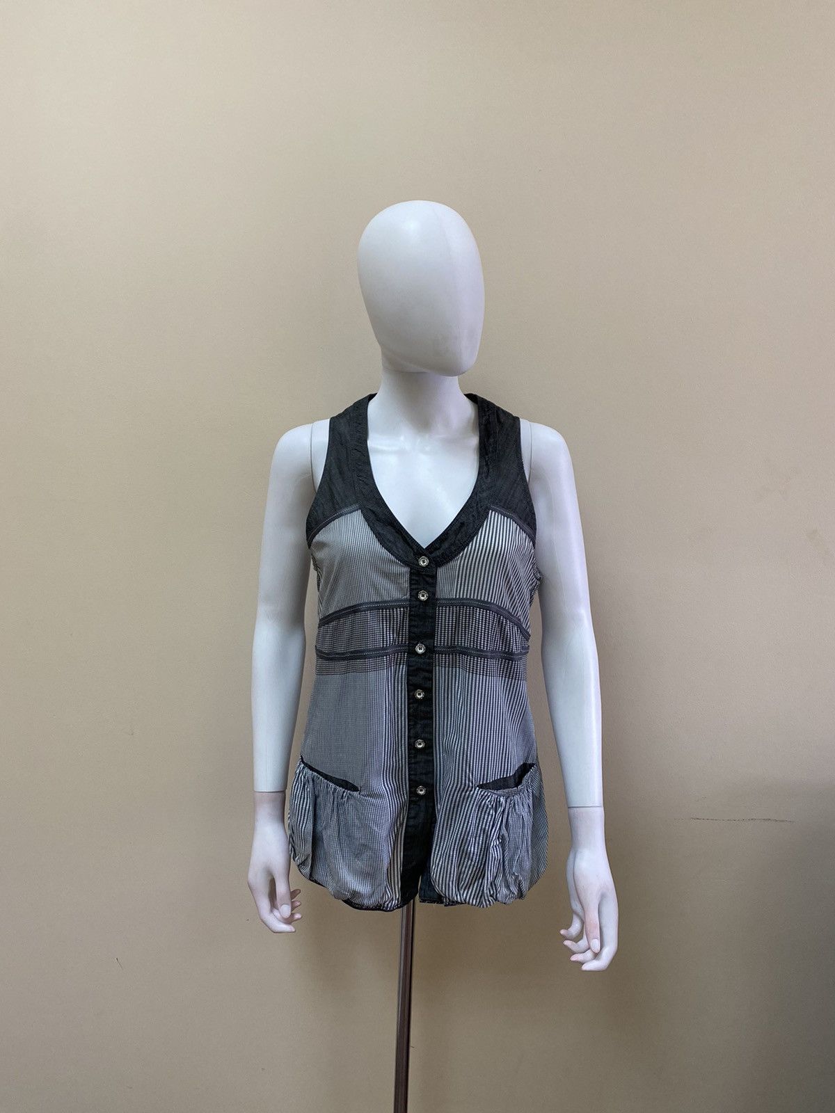 Marithe + Francois Girbaud Le Jean De Marithe Francois Girbaud Button Up Vest Size 44 Size M / US 6-8 / IT 42-44 - 1 Thumbnail