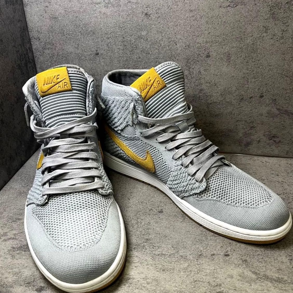 Nike Nike Aj1 Flyknit High Cut Sneaker Men 12.0US Gray/Yellow LTD Original Collection Size US 12 / EU 45 - 3 Thumbnail