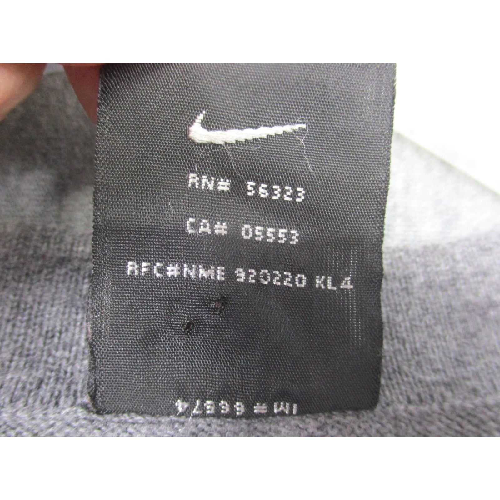 Nike VINTAGE Nike Sweater Mens XL Gray V Neck Cable Knit Cotton Pullover Golf Size US XL / EU 56 / 4 - 4 Thumbnail