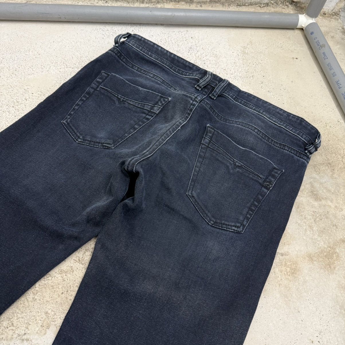 Diesel Diesel Akee Whisker Buttonfly Distressed Royal Indigo Denim Size US 34 / EU 50 - 17 Thumbnail