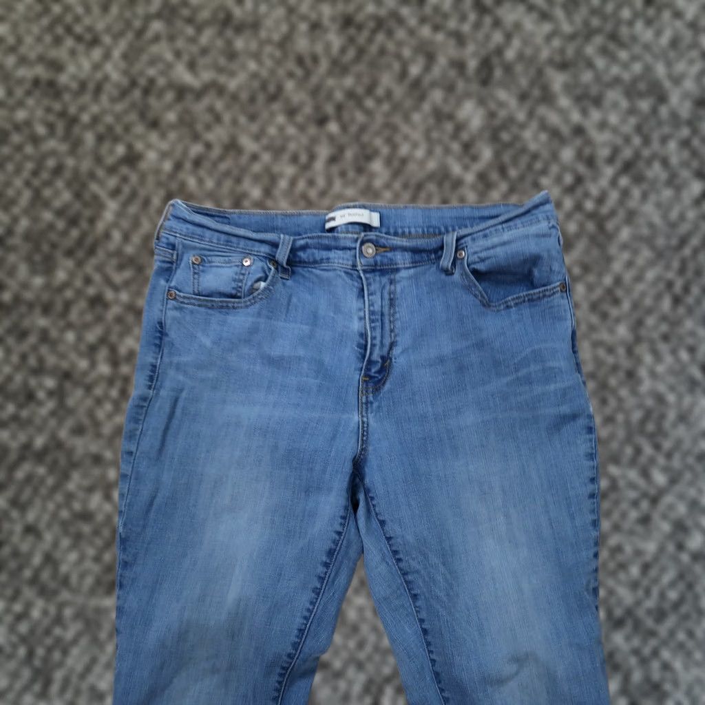 Levi's Levi's 515 Bootcut Jeans Women's 14 Blue Denim Stretch Mid Rise 31in Inseam Regular Size 36" / US 14 / IT 50 - 1 Thumbnail