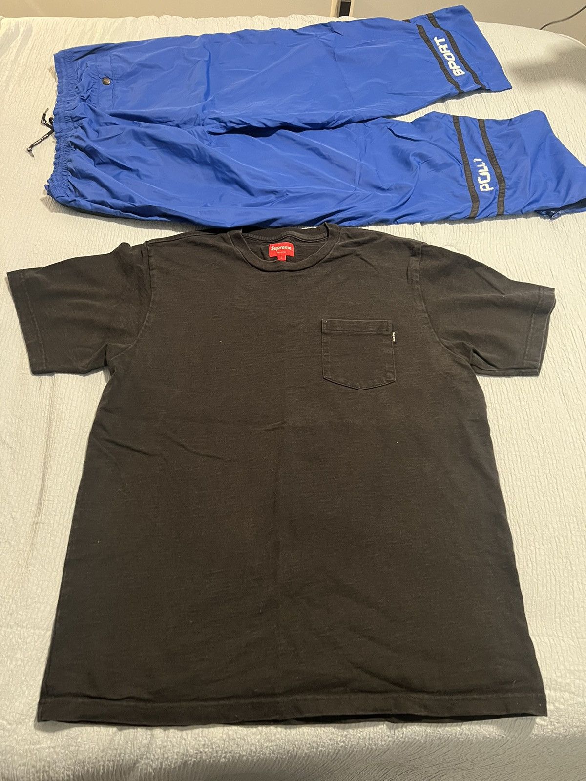 Supreme Supreme "Pocket" Tshirt Size US L / EU 52-54 / 3 - 1 Thumbnail