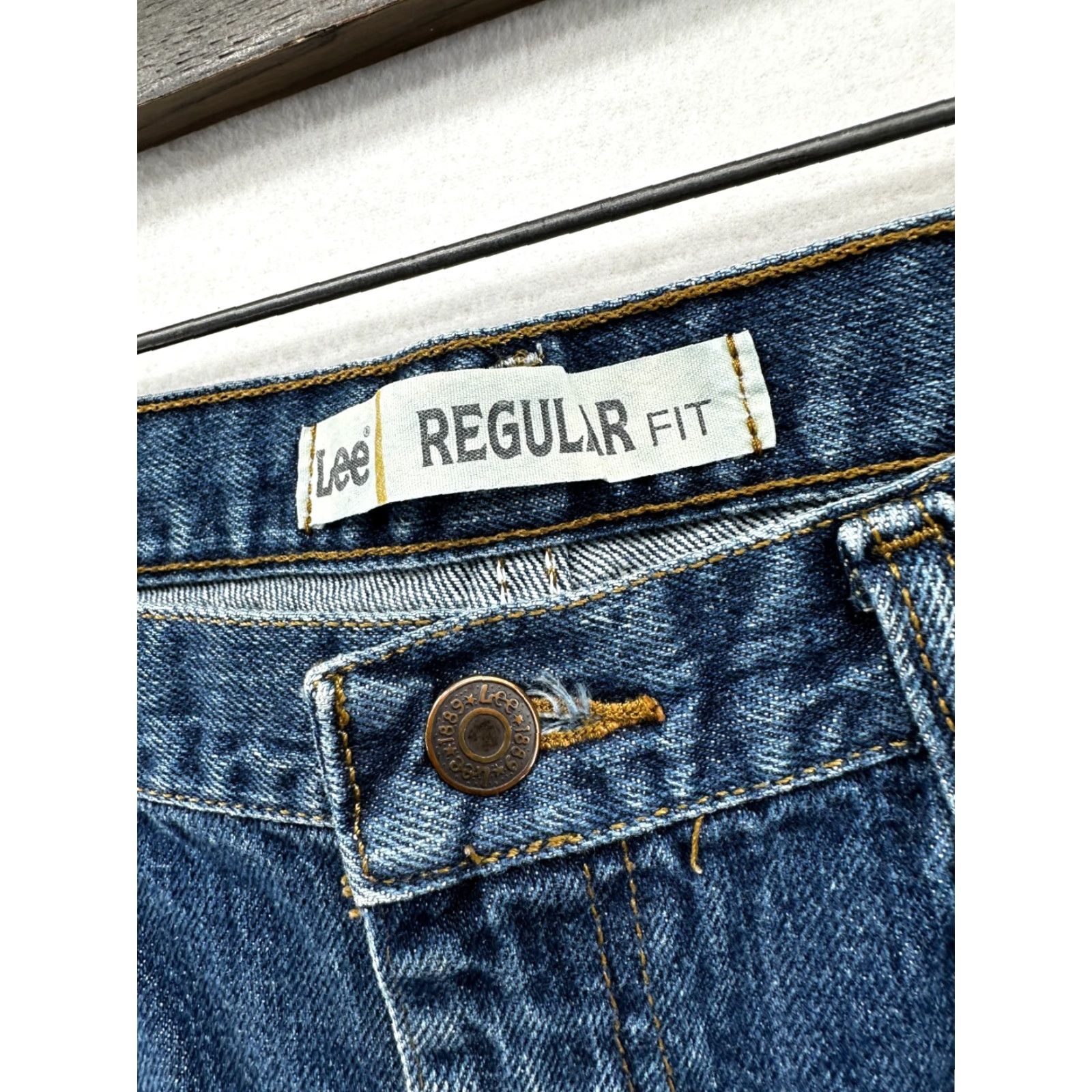 Lee Lee Jeans Mens 40x32 Straight Denim Classic Fit 5-Pocket Blue Vintage Retro USA 80s 90s Biker Punk Grunge Size US 40 / EU 56 - 2 Thumbnail