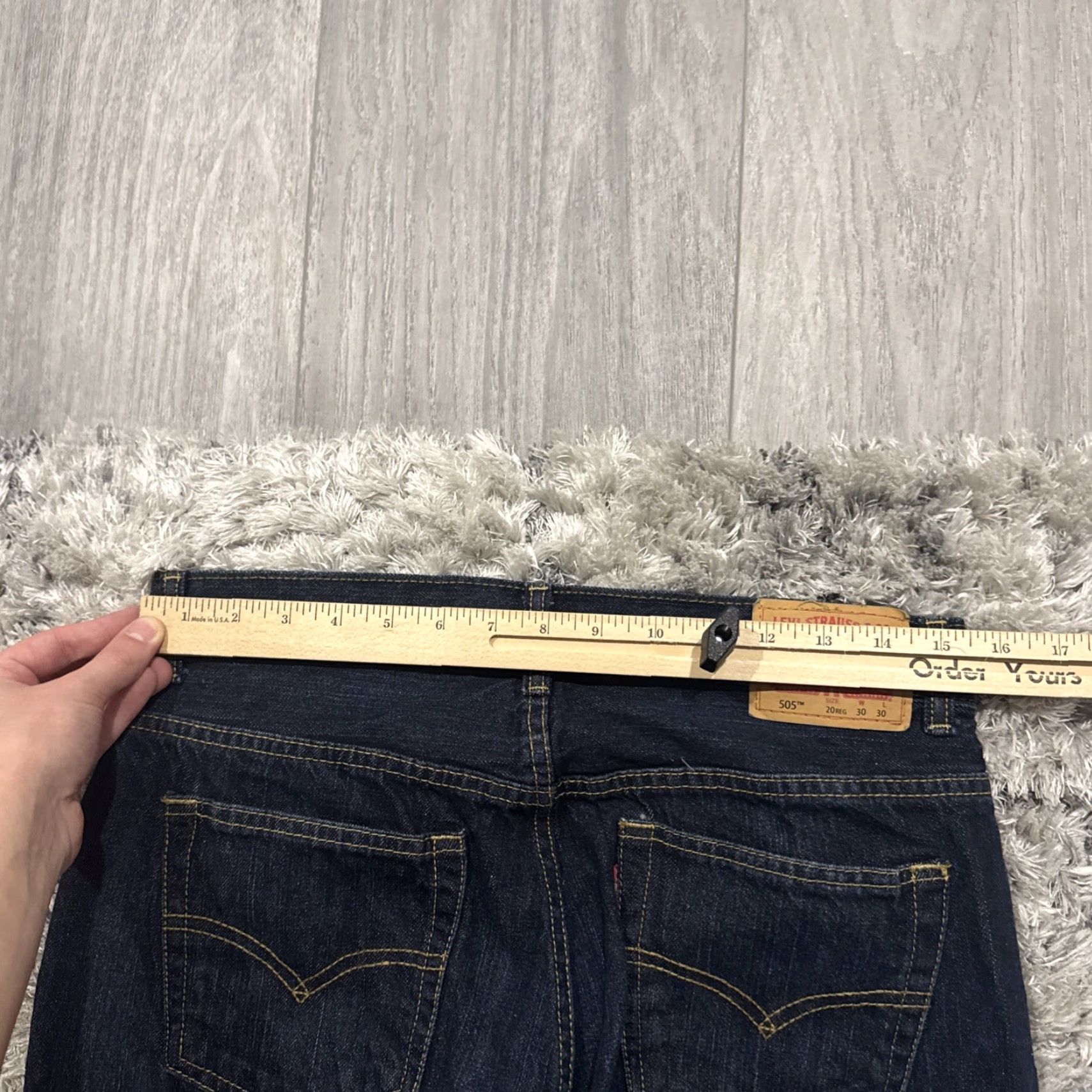 Levi's VINTAGE Levi's 505 Jeans Women Blue Denim Straight Casual Fit Size 20 30x30 Rare Men's? No, women. Size 30" / US 8 / IT 44 - 4 Thumbnail