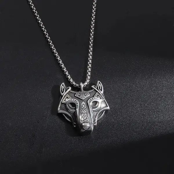 Jewelry × Vintage Wolf Head Totem Necklace Size ONE SIZE - 2 Thumbnail