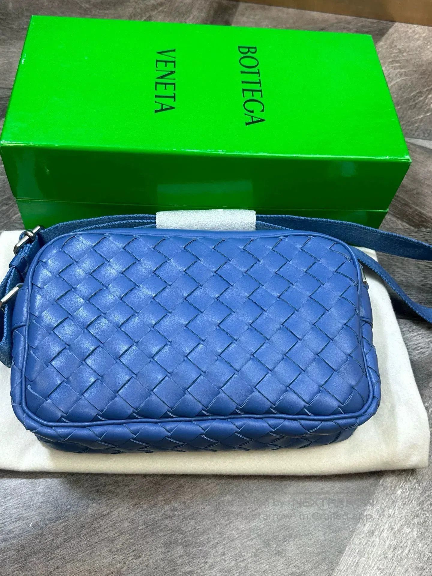 Bottega Veneta BV Blue Woven Camera Bag. Size ONE SIZE - 9 Thumbnail