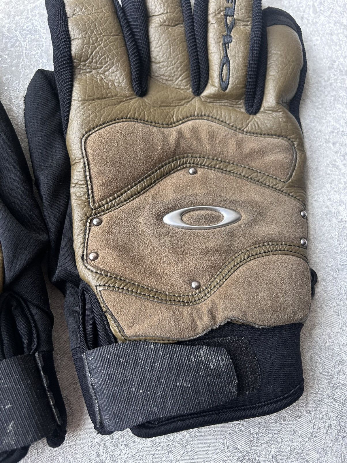 Vintage Vintage Oakley Factory Pilot Tactical Leather Gloves Size ONE SIZE - 8 Thumbnail