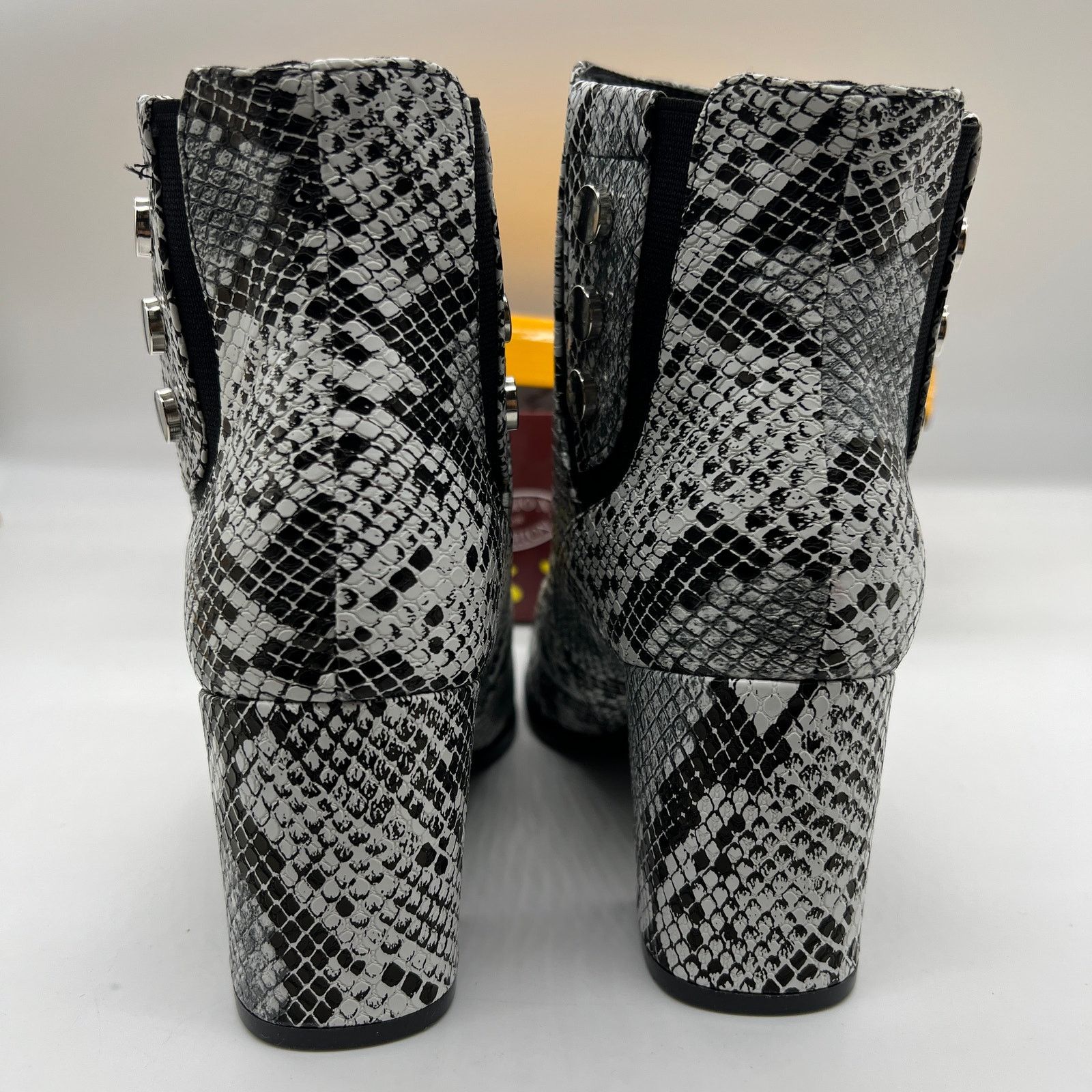 Other Forever Faux Leather Chunky Heeled Boots Womens Size 7.5 Size US 7.5 / IT 37.5 - 6 Thumbnail