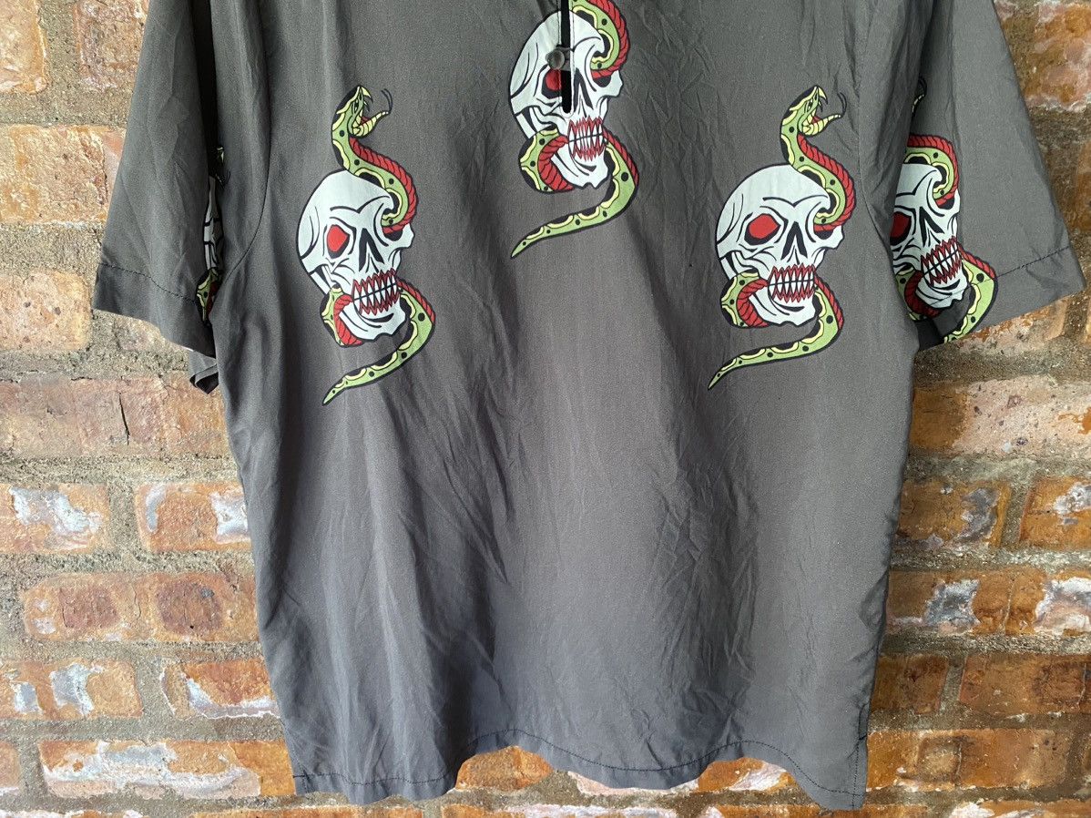 Sun Surf Vtg Cushman Japan Skull and snake pullover shirt Size US M / EU 48-50 / 2 - 4 Thumbnail