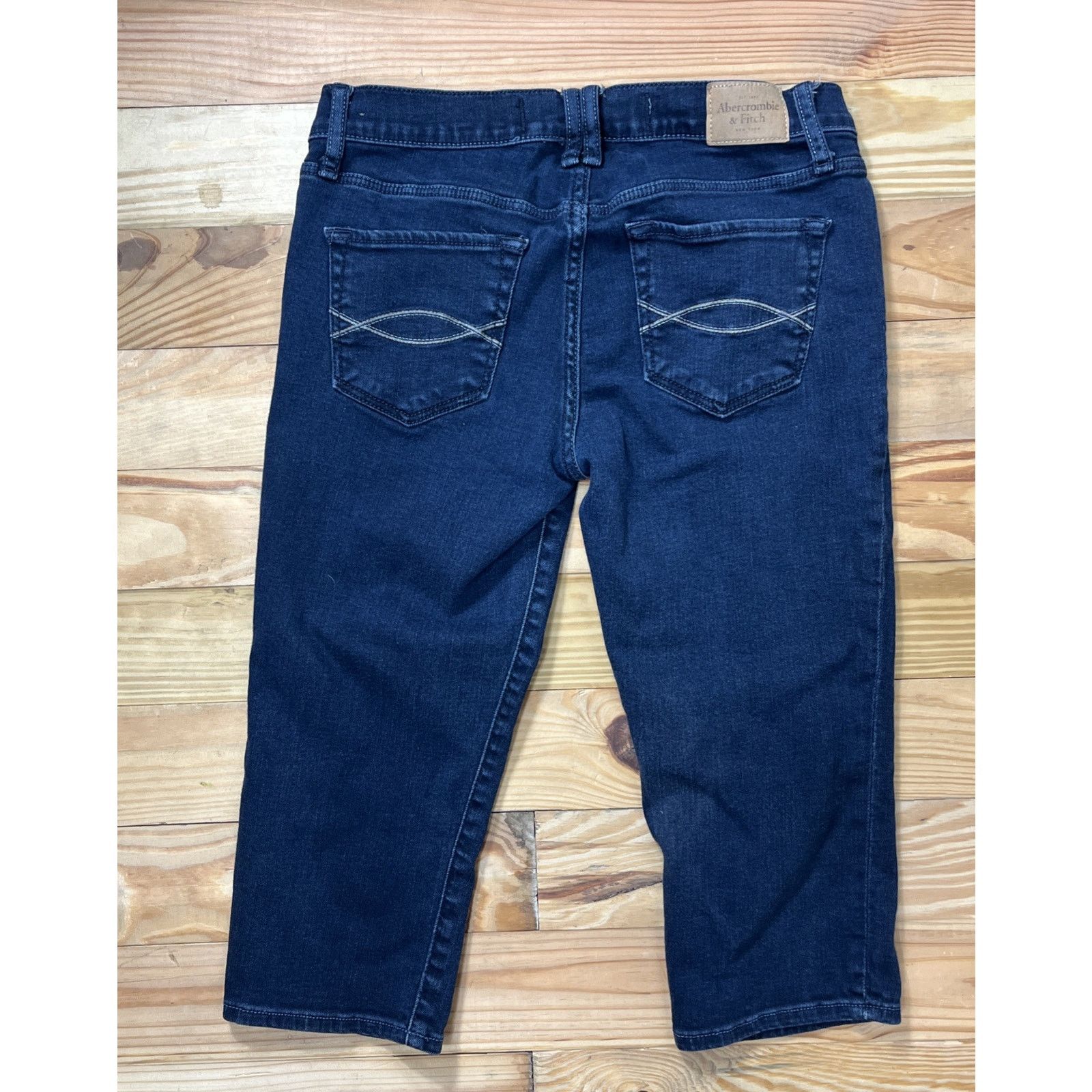 Abercrombie & Fitch Abercrombie & Fitch Perfect stretch denim capri size 6 Size 28" / US 6 / IT 42 - 3 Thumbnail