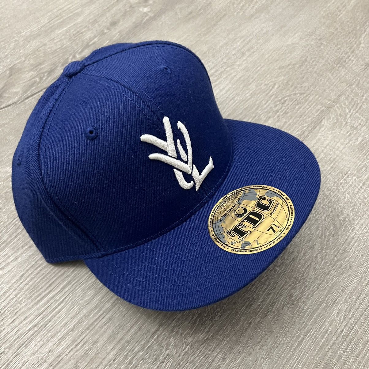 YVL 自身購入 Playboi Carti ネイビー キャップ 7 3/8 Playboi Carti YVL Cap White/Navy Men's - SS25 - US